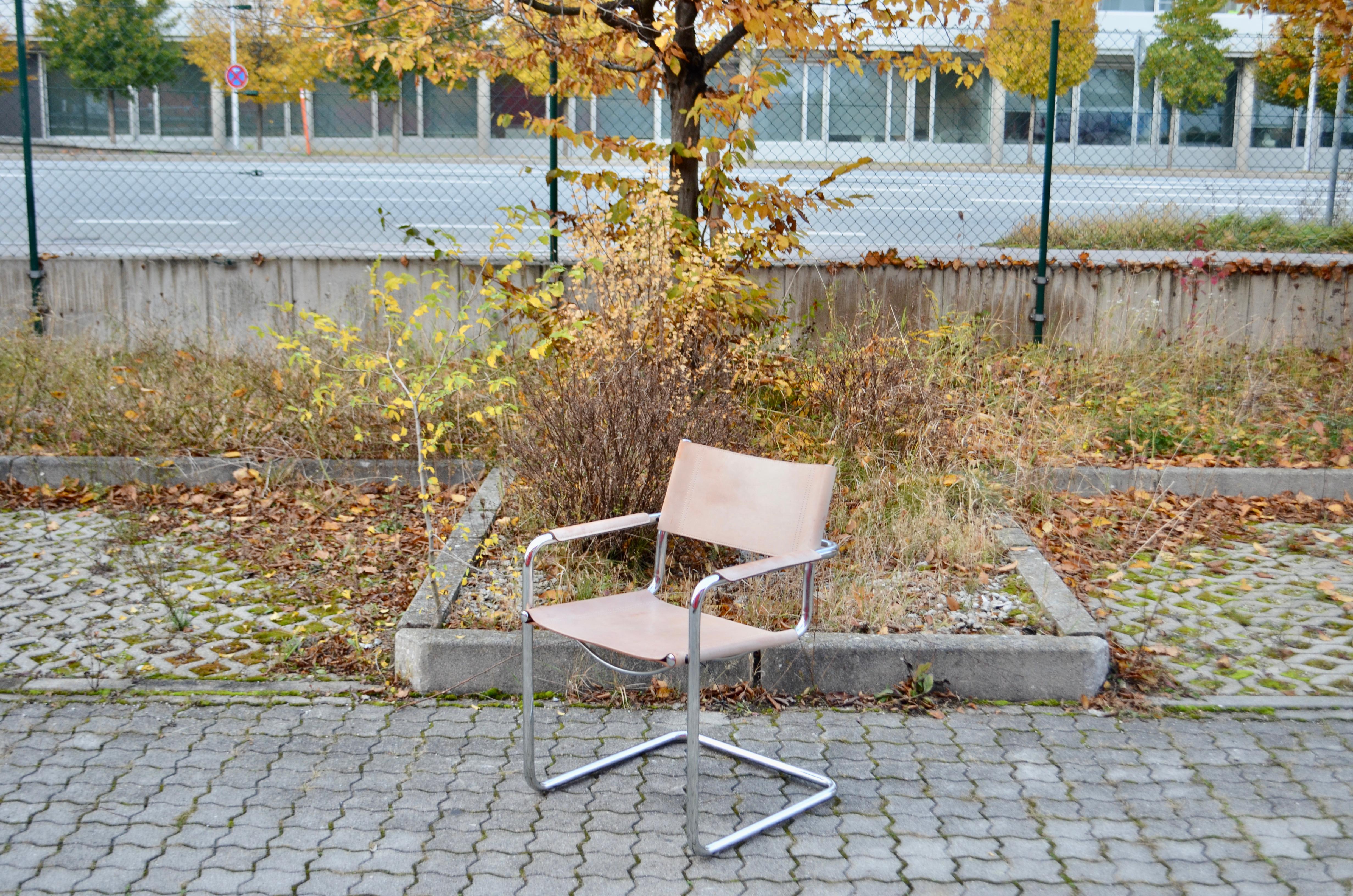 Steel Matteo Grassi Cantilever MG Skin Coloured Leather Chair by Centro Studi For Sale