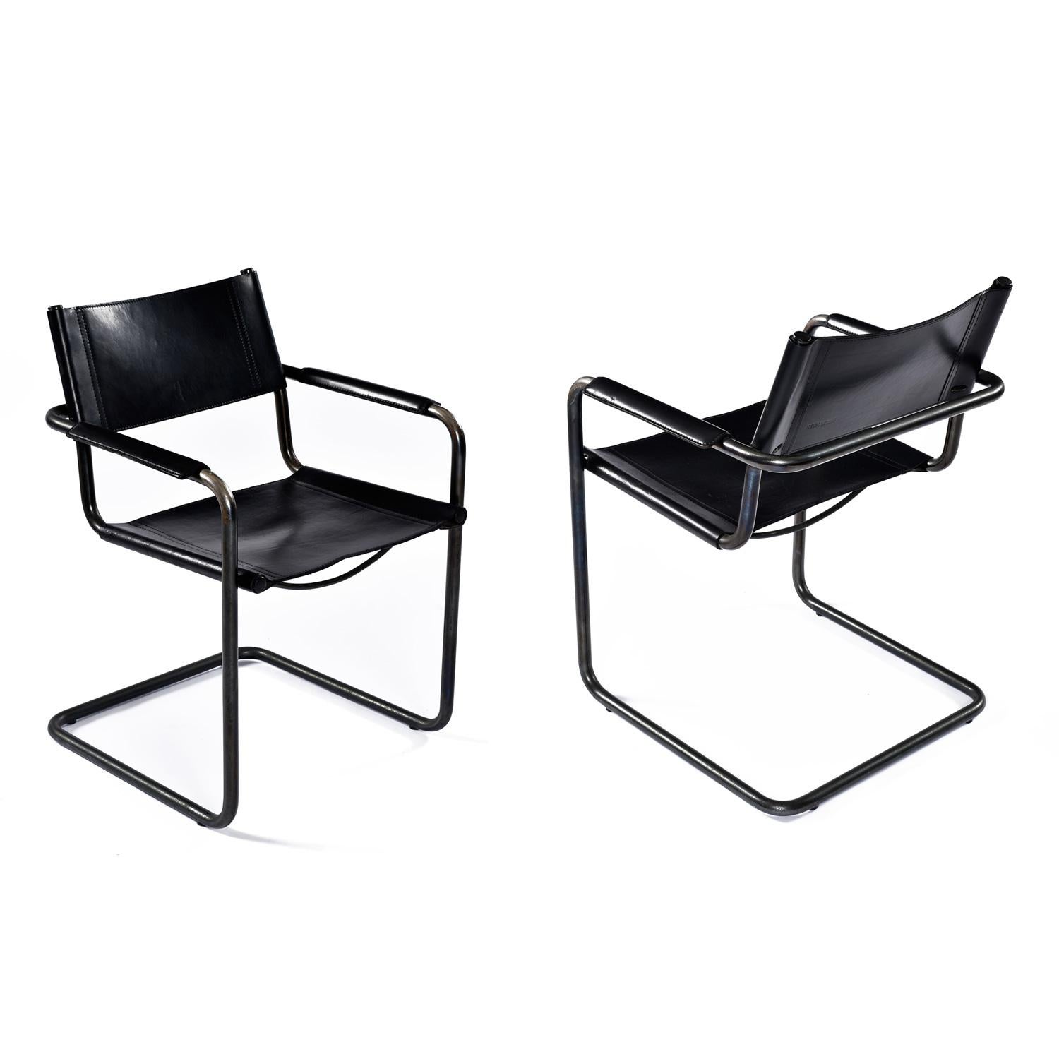 Mid-Century Modern Matteo Grassi Cantilever MG5 Black Leather Chairs by Centro Studi For Sale