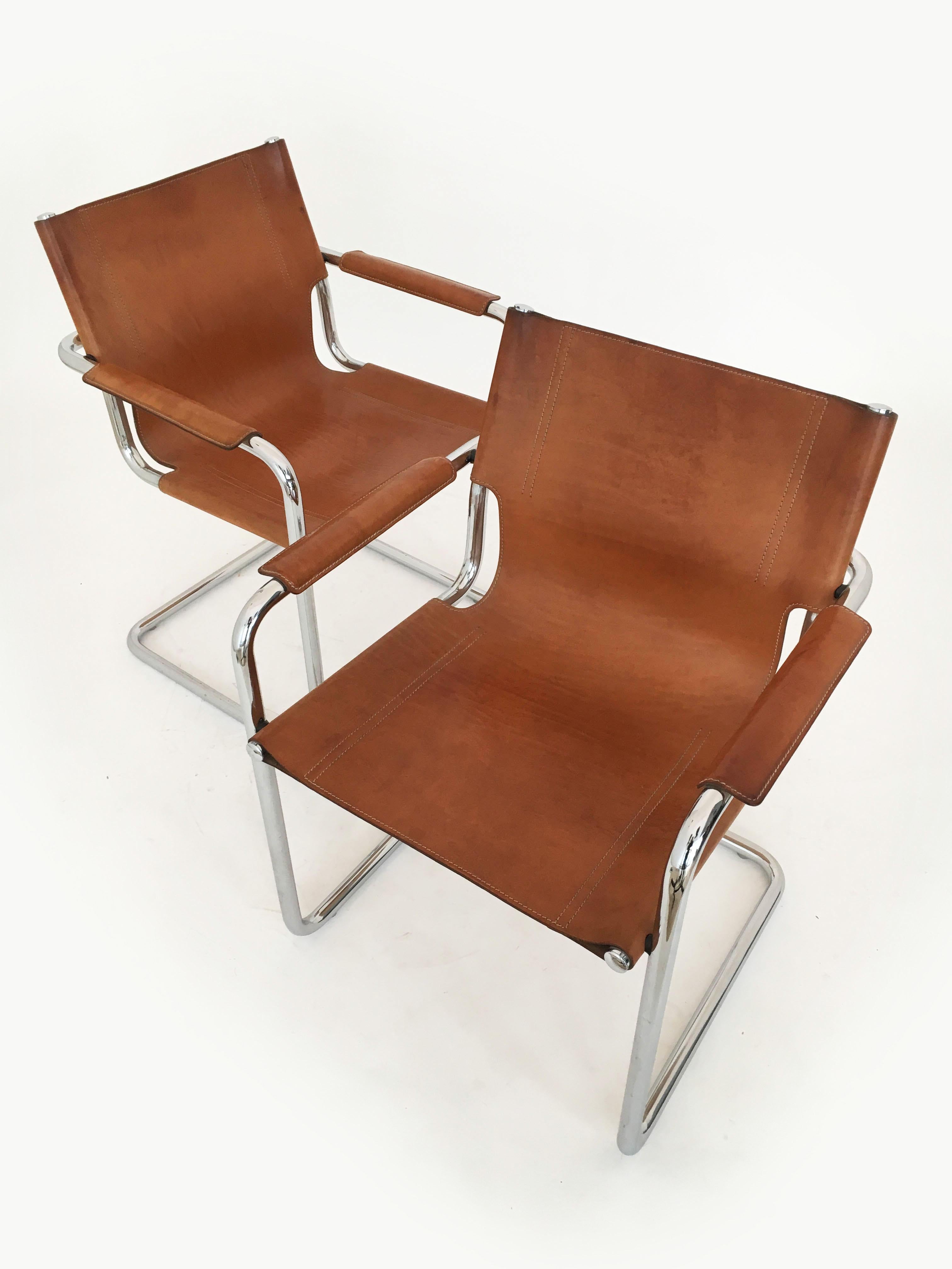 Matteo Grassi Cantilever Visitor Side Chairs Pair, Italy, 1970s im Angebot 1