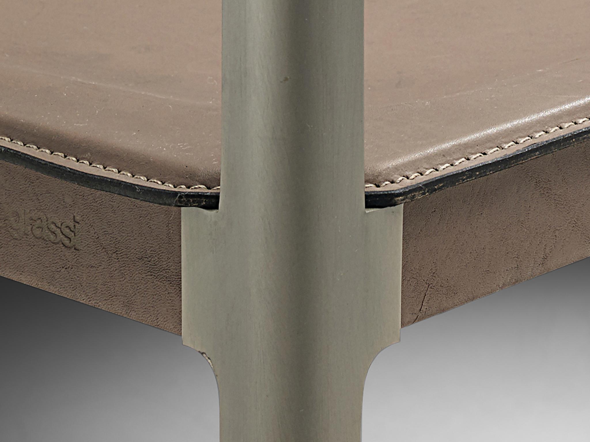 Italiano Sedie da pranzo Matteo Grassi in pelle e acciaio in vendita