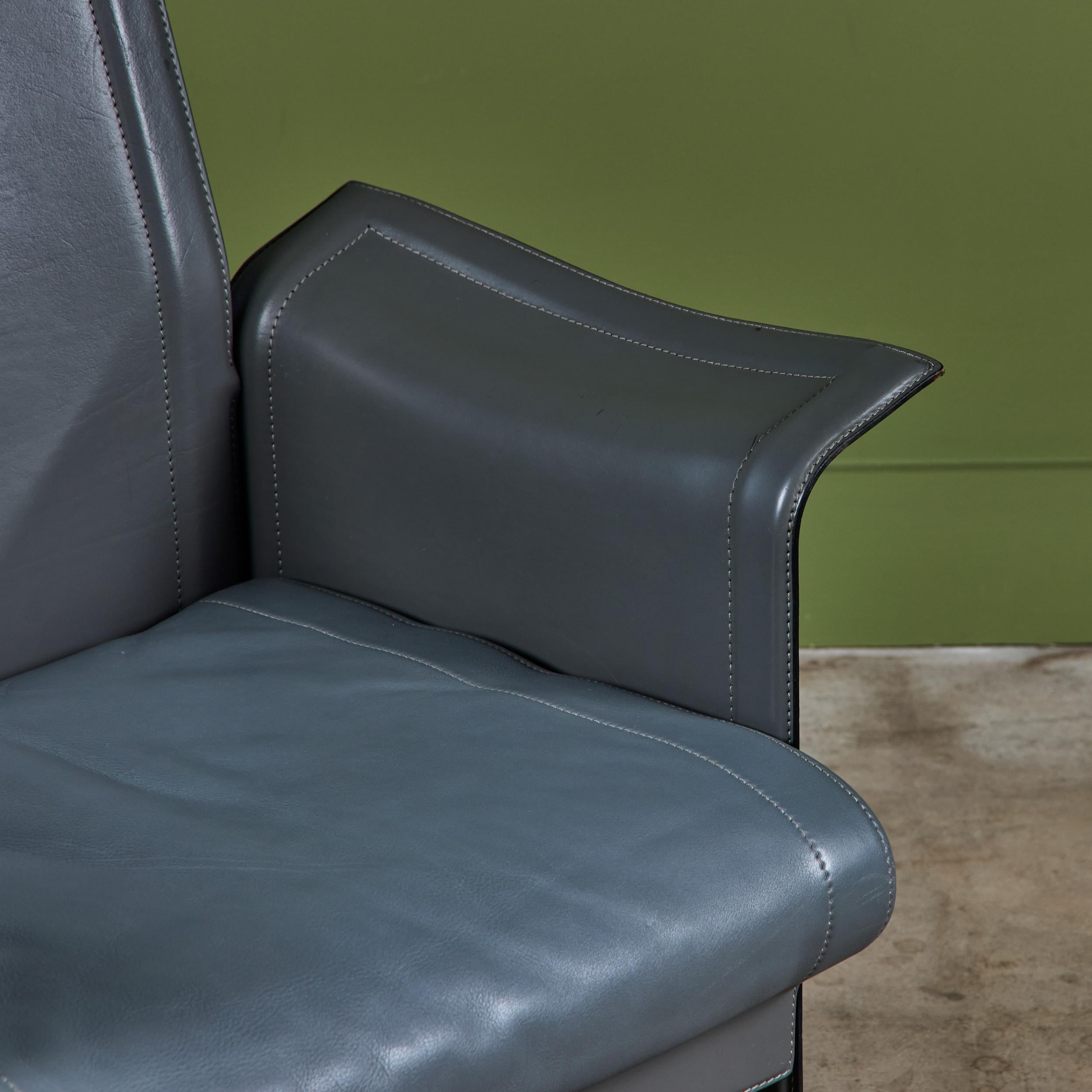 Matteo Grassi Gray Leather Lounge Chair en vente 5