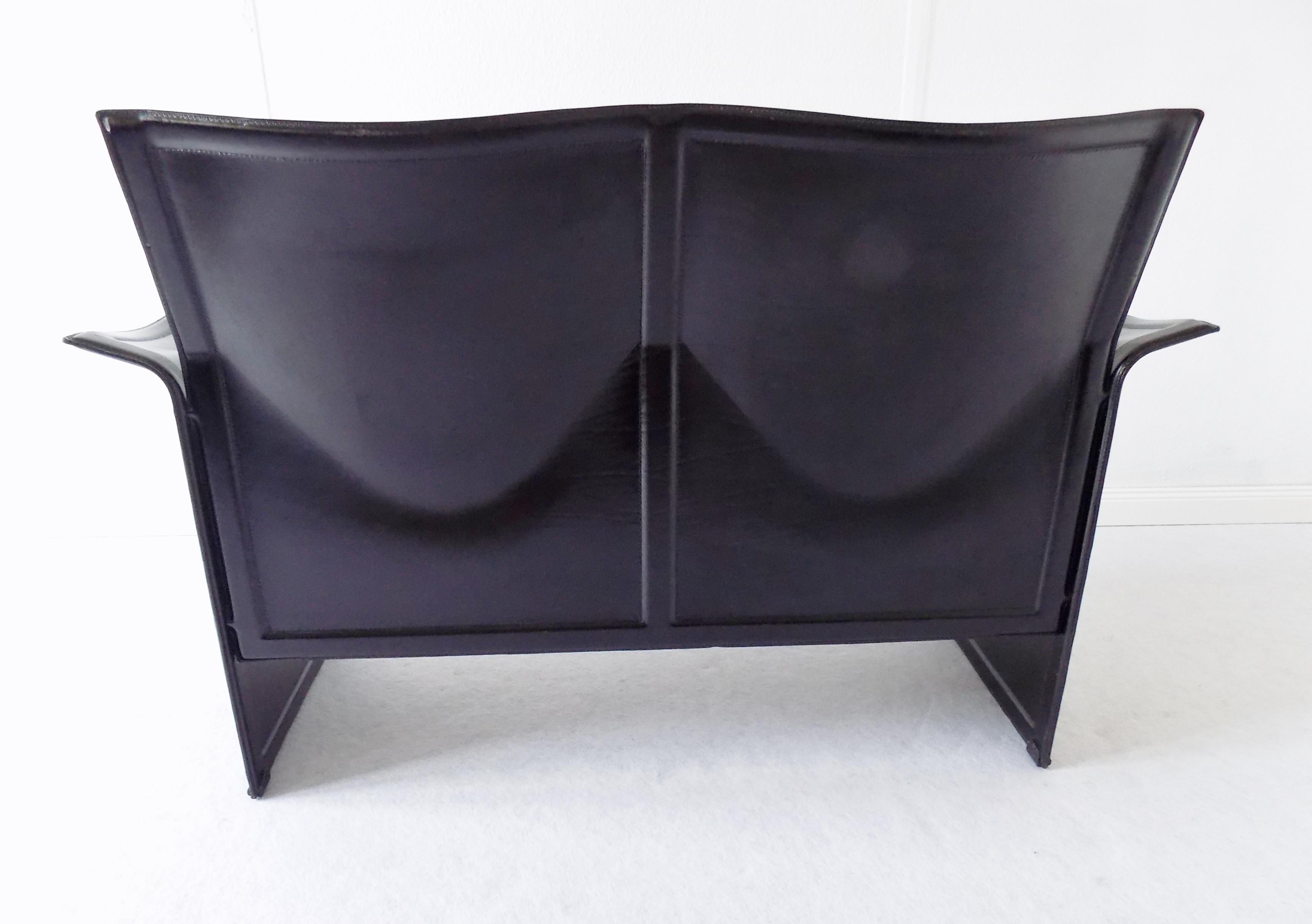 Matteo Grassi Korium 2-Seat by Tito Agnoli, Black Saddle Leather, Italian, 70s For Sale 1