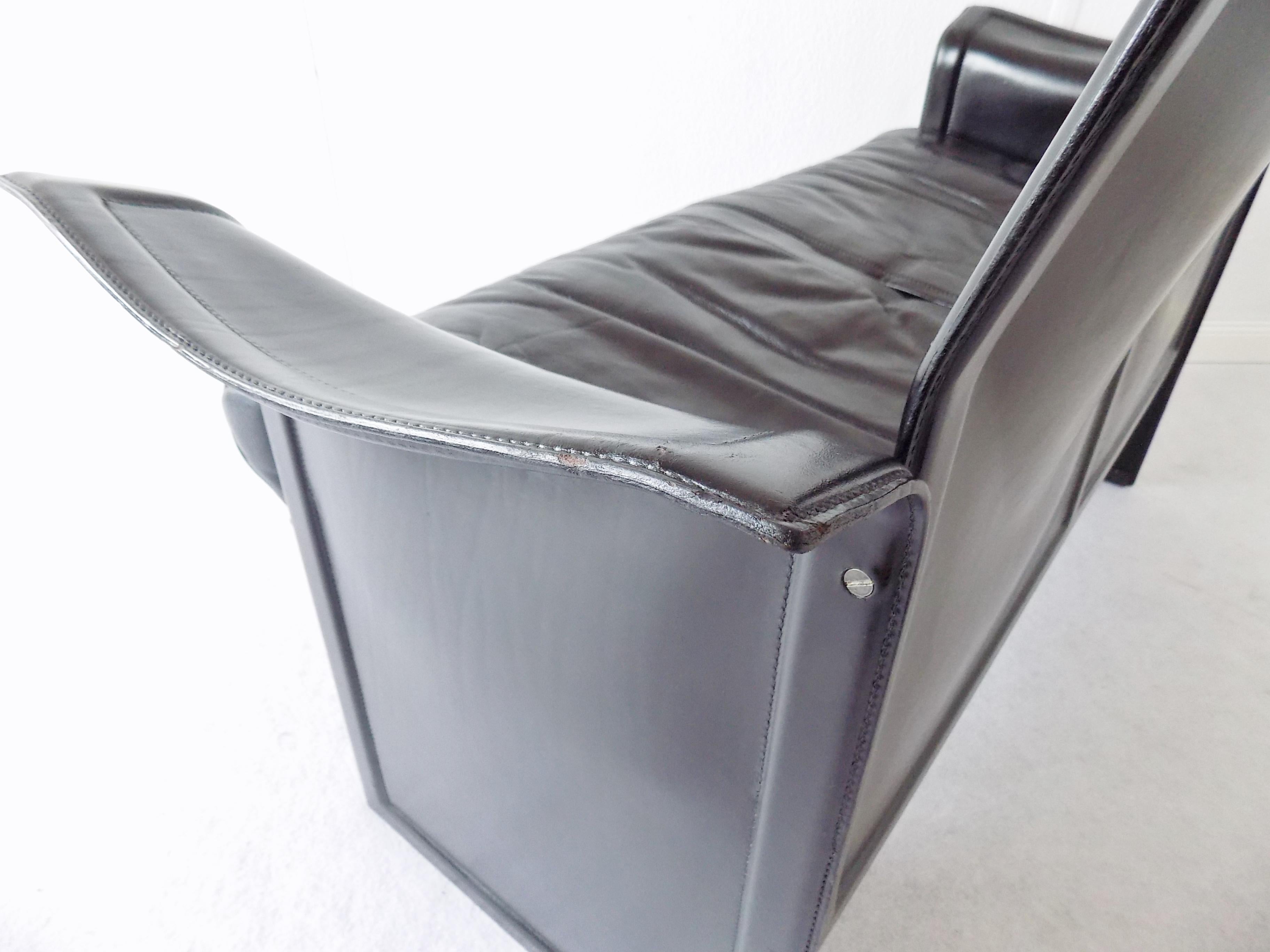 Matteo Grassi Korium 2-Seat by Tito Agnoli, Black Saddle Leather, Italian, 70s For Sale 2