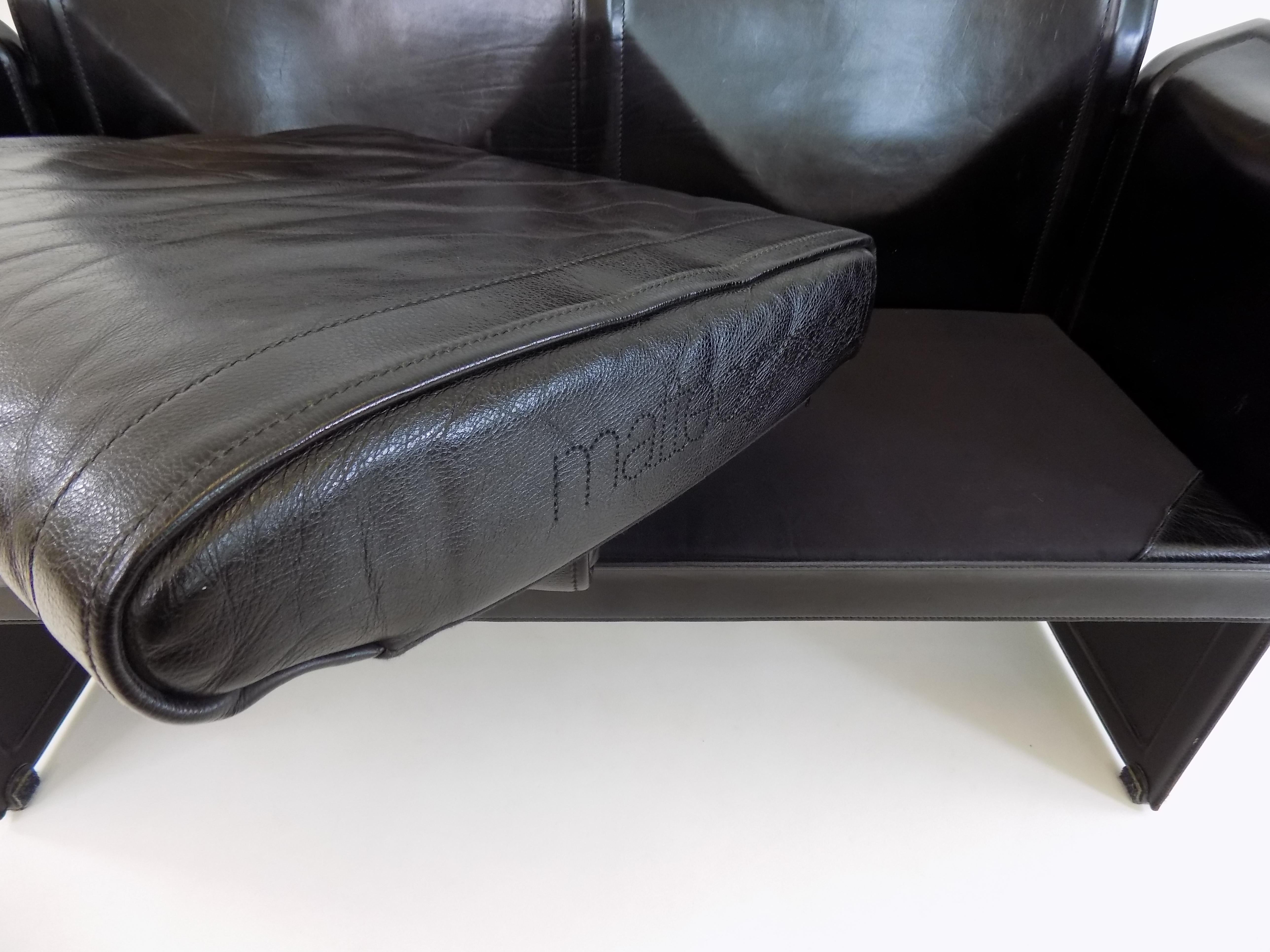 Matteo Grassi Korium 2 Seater Leather Sofa by Tito Agnoli 5