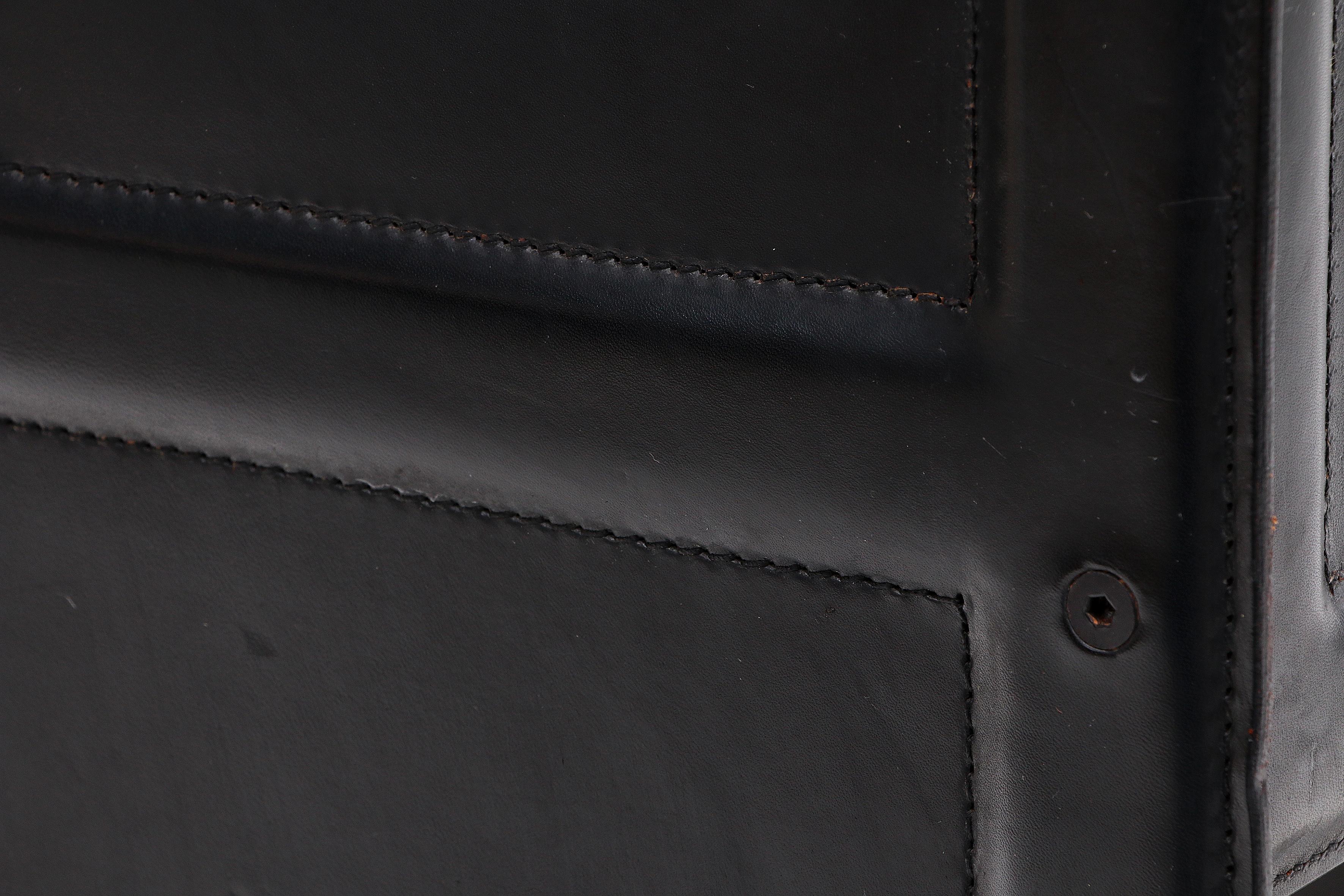 Matteo Grassi Korium Armchair Black Leather, 1970 For Sale 8