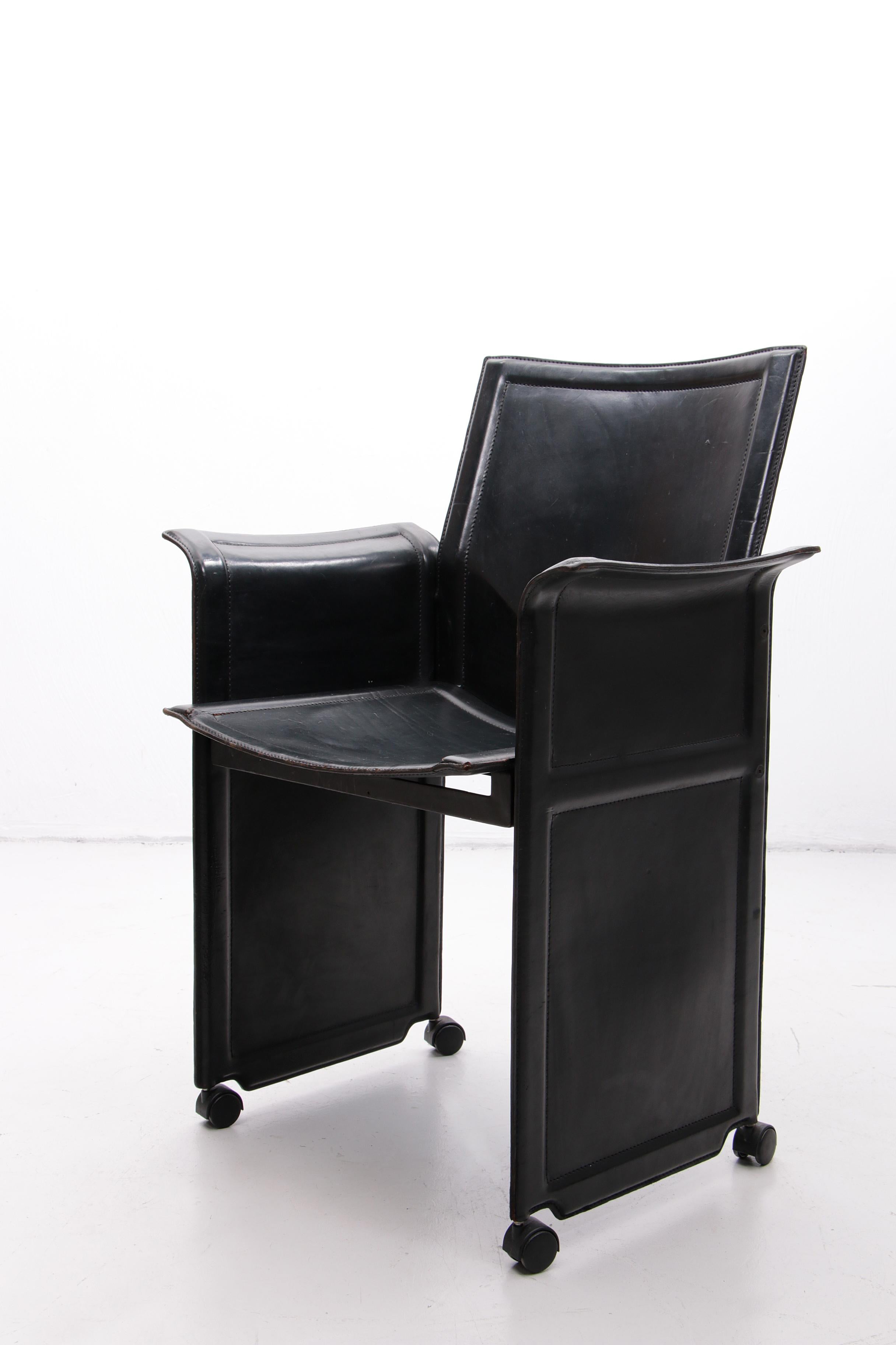 Matteo Grassi Korium Armchair Black Leather, 1970 For Sale 1