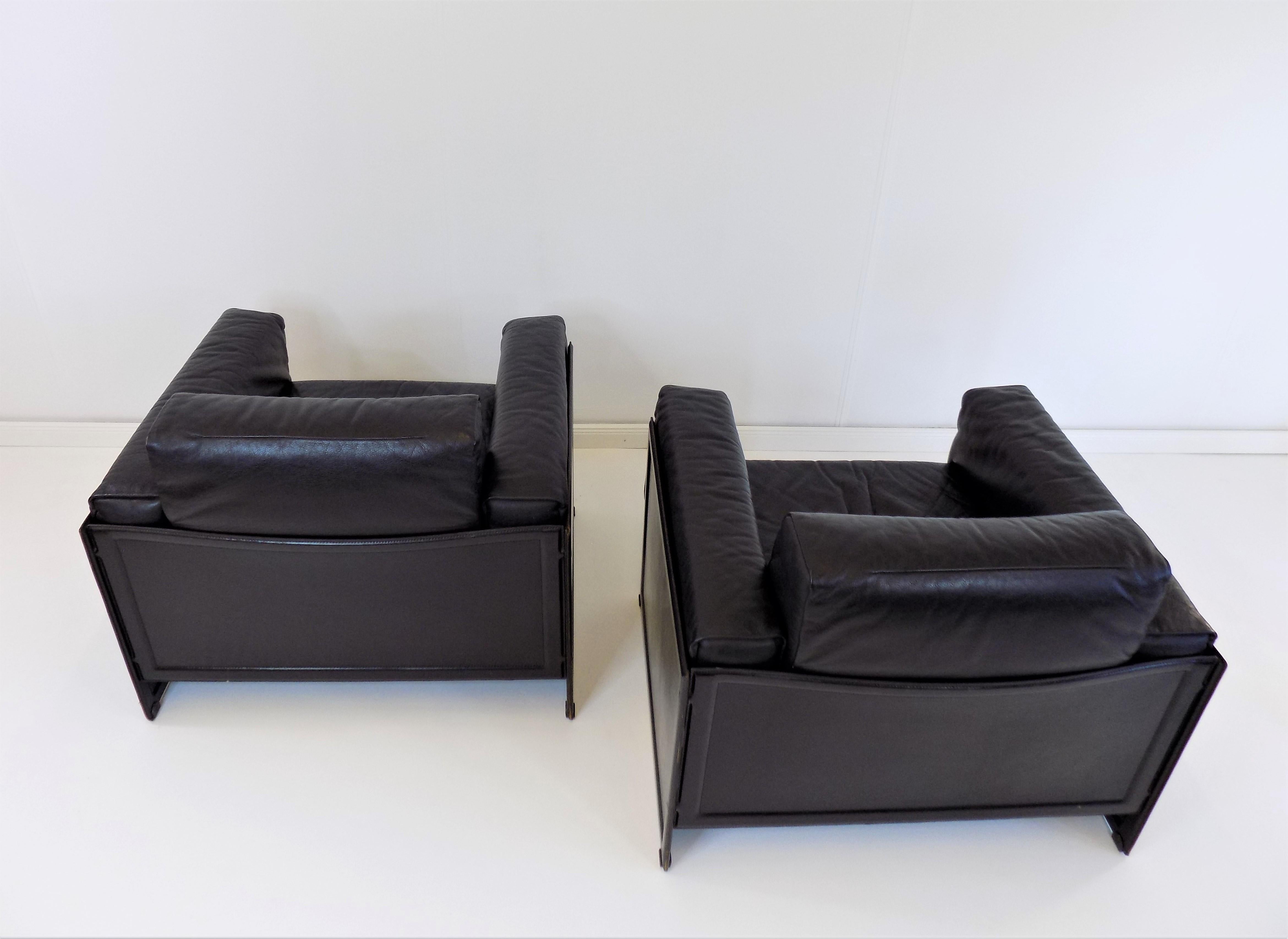 Matteo Grassi Korium KM 3/1 Leather Armchair by Tito Agnoli For Sale 1