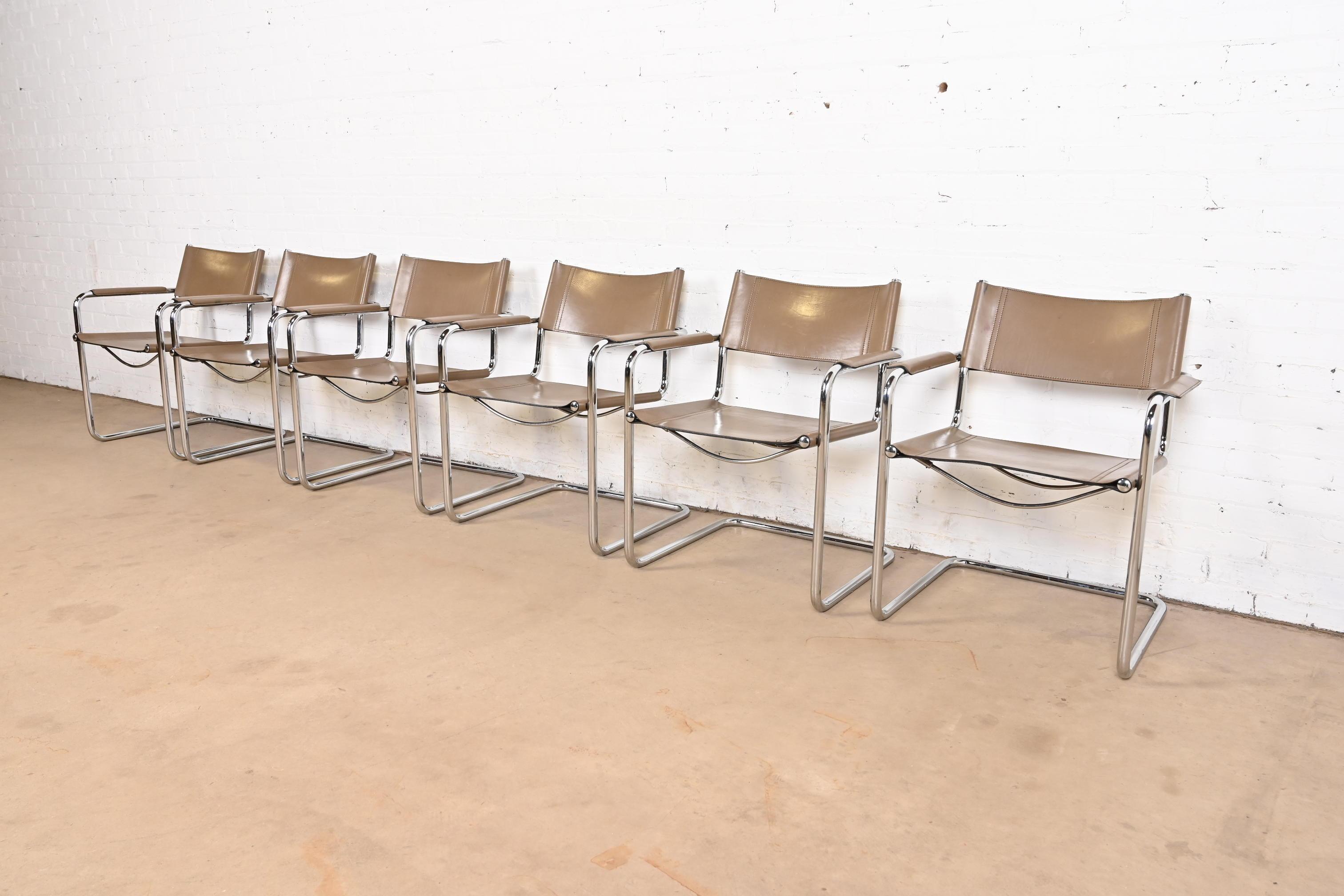 Matteo Grassi Mid-Century Modern Bauhaus Italian Leather and Chrome Chairs 8