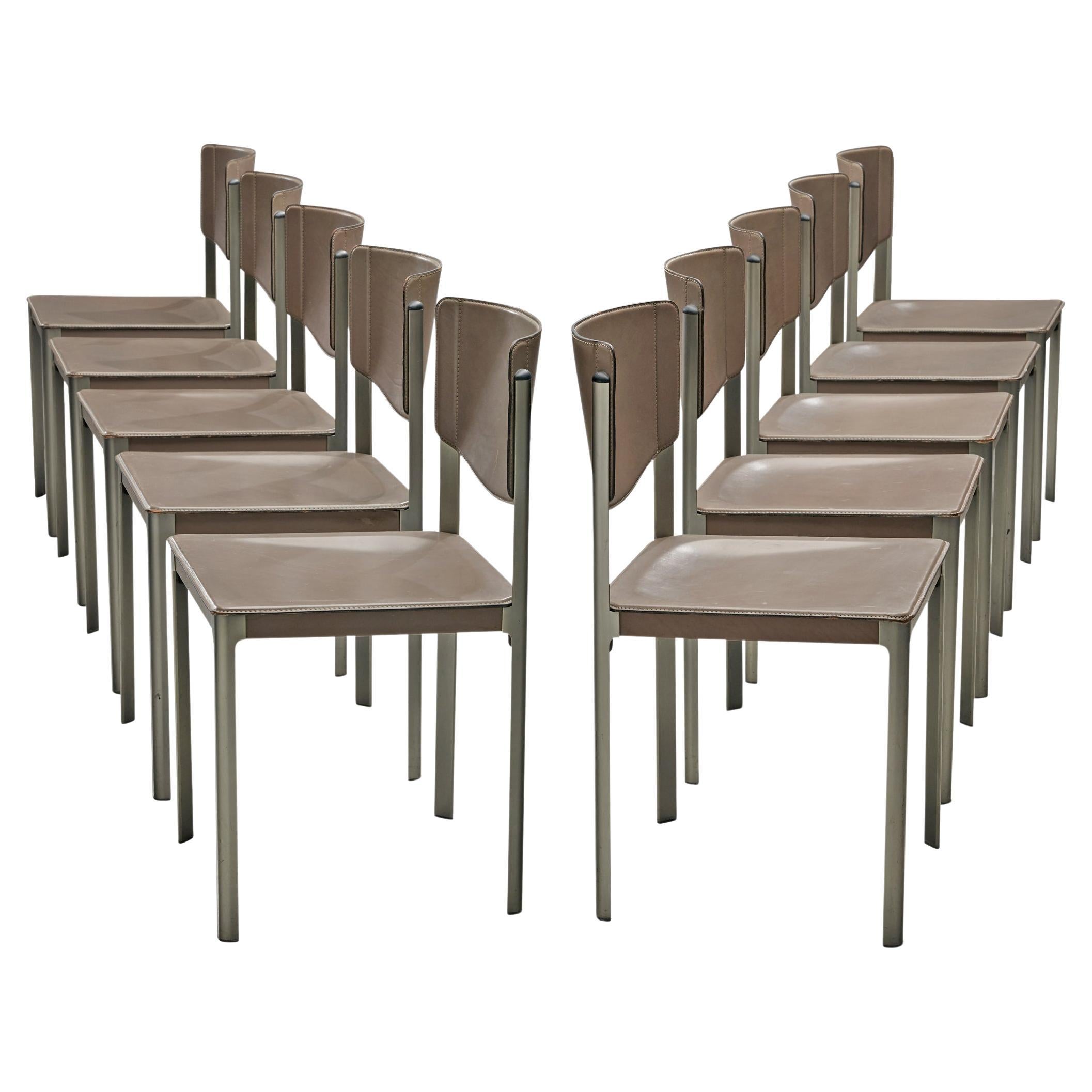 Matteo Grassi: Set aus zehn Esszimmerstühlen aus Leder und Stahl