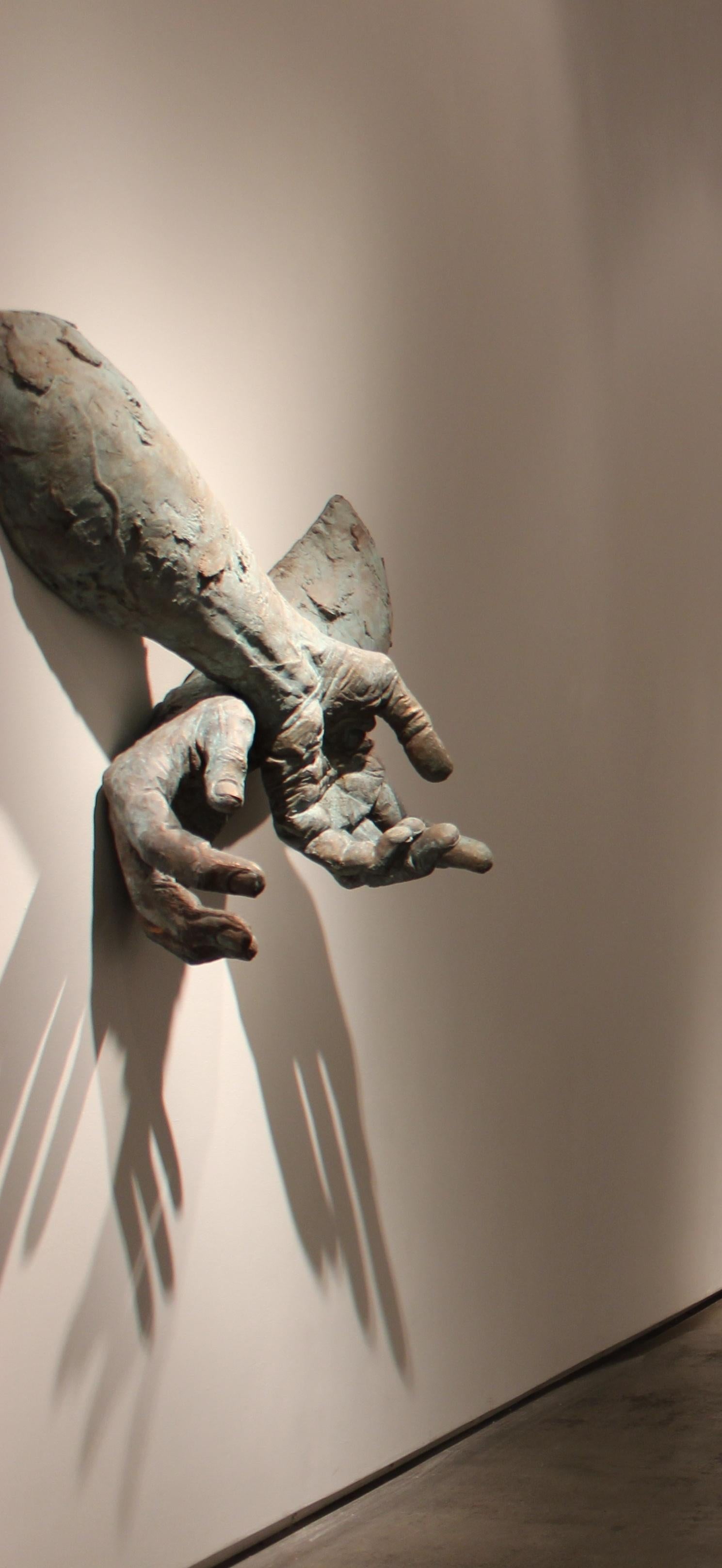 Crossed, Bronze - Sculpture by Matteo Pugliese