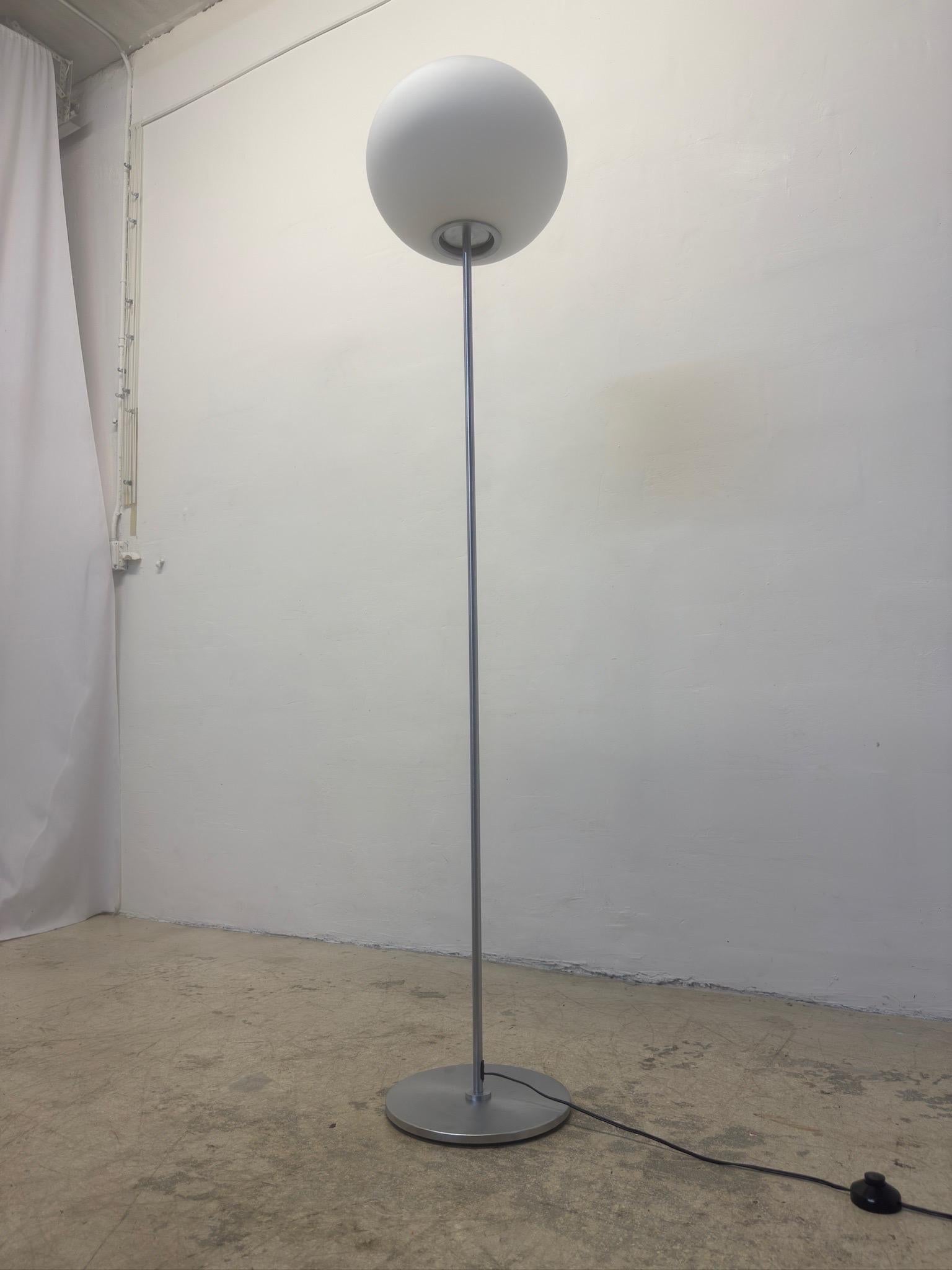 Matteo Thun “Sphera F” Blown Glass Globe Floor Lamp for Leocos, Italy For Sale 3