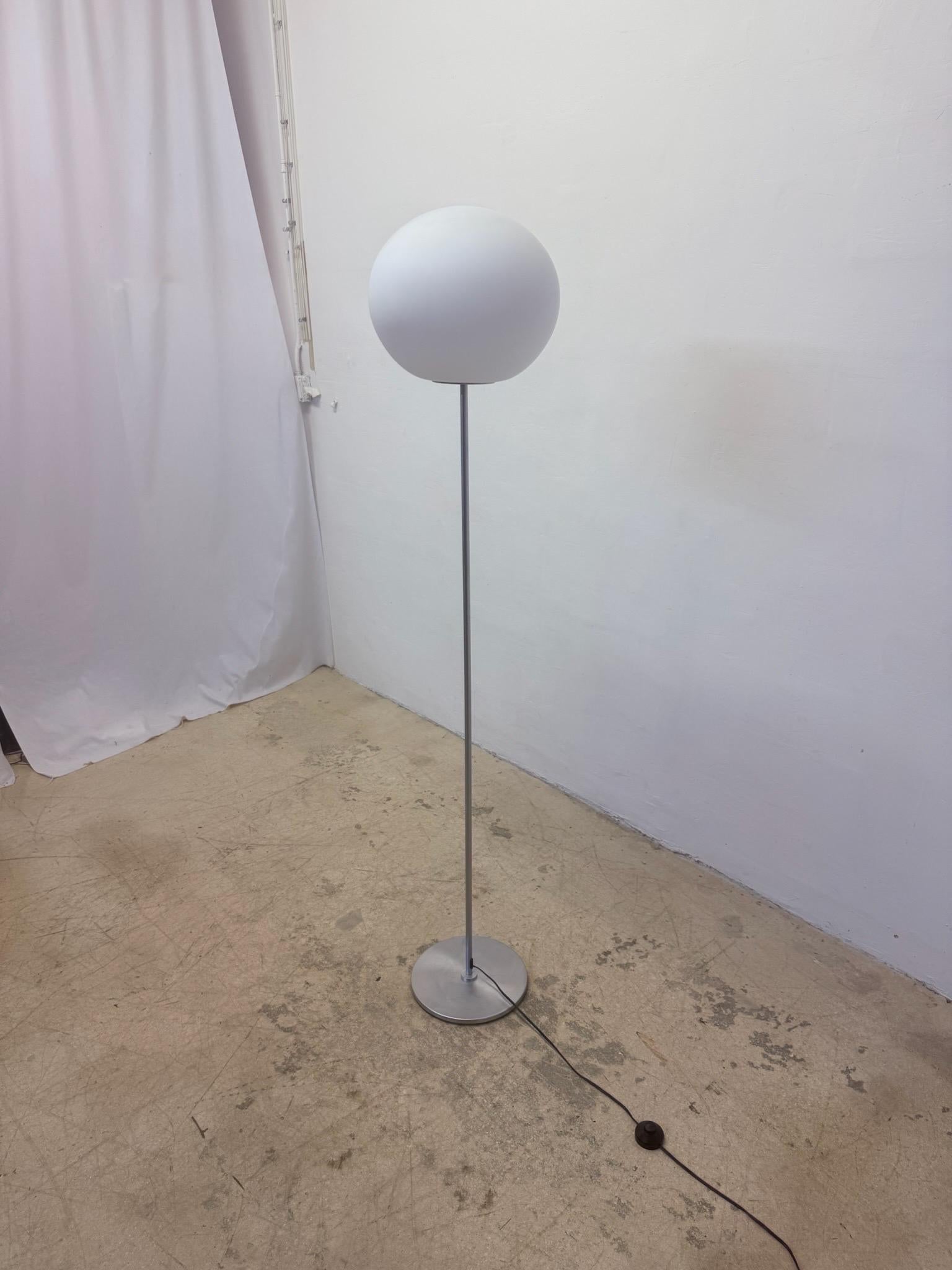 Matteo Thun “Sphera F” Blown Glass Globe Floor Lamp for Leocos, Italy For Sale 1