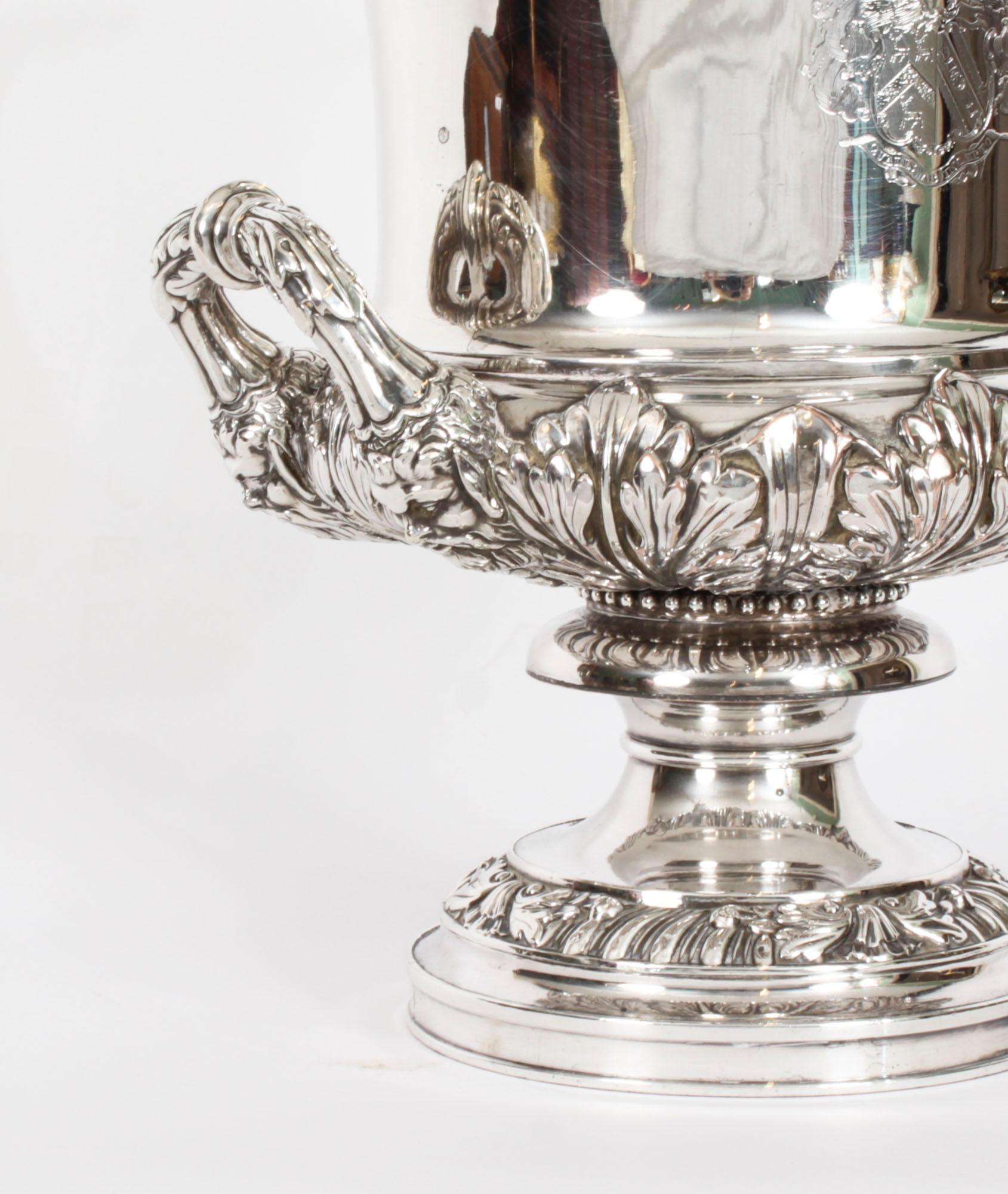 Antiguo enfriador de vino Jorge III de Matthew Boulton con cresta de Robinson S. XVIII en venta 2