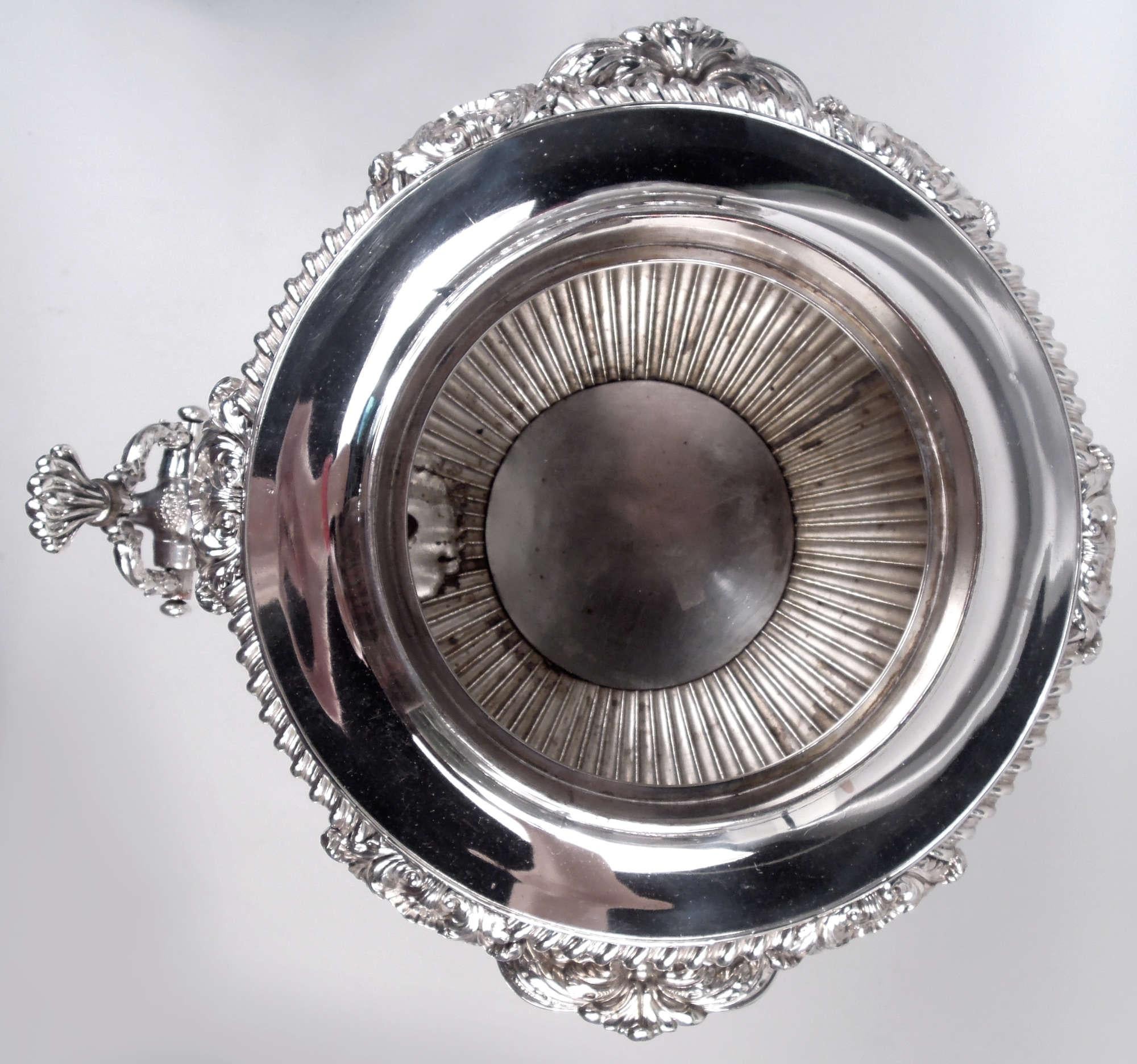 Matthew Boulton English Georgian Regency Sheffield Plate Hot Water Urn (Urne à eau chaude) en vente 7