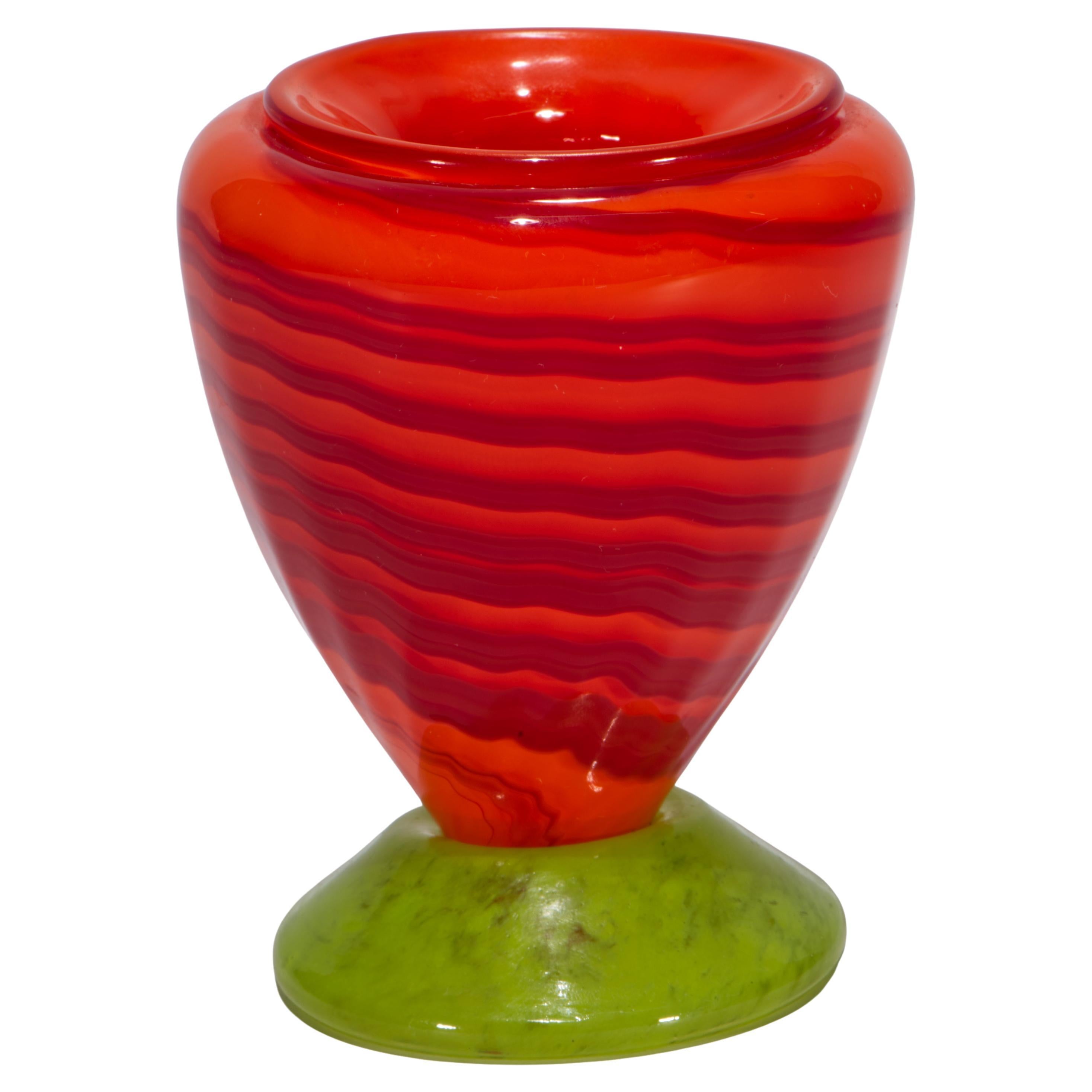 Matthew Buechner for Thames Glass Urn Bud Vase, American Studio Glass in vendita