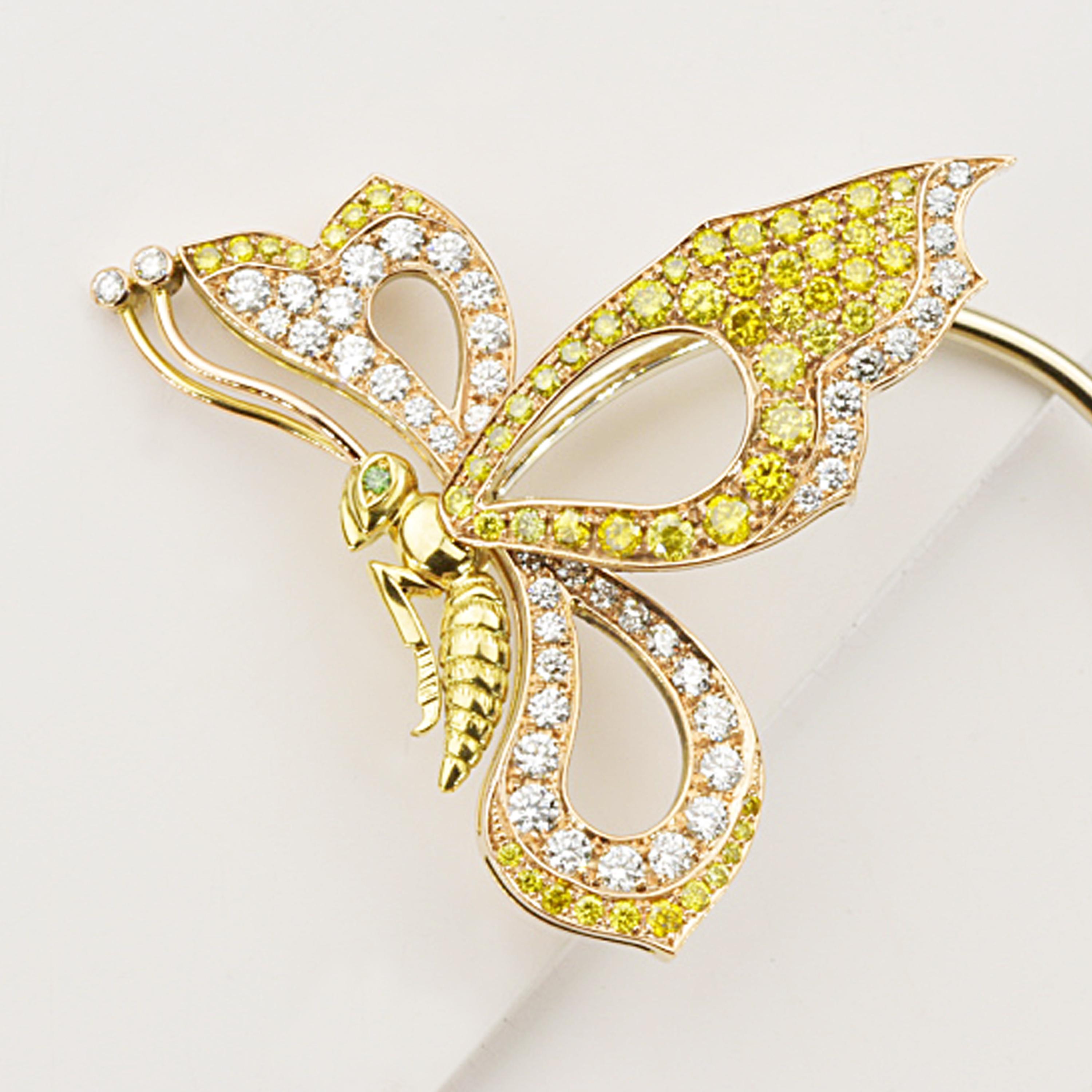 Round Cut Matthew Cambery 18 Karat Gold White and Yellow Diamond Butterfly Flowers Earcuff For Sale