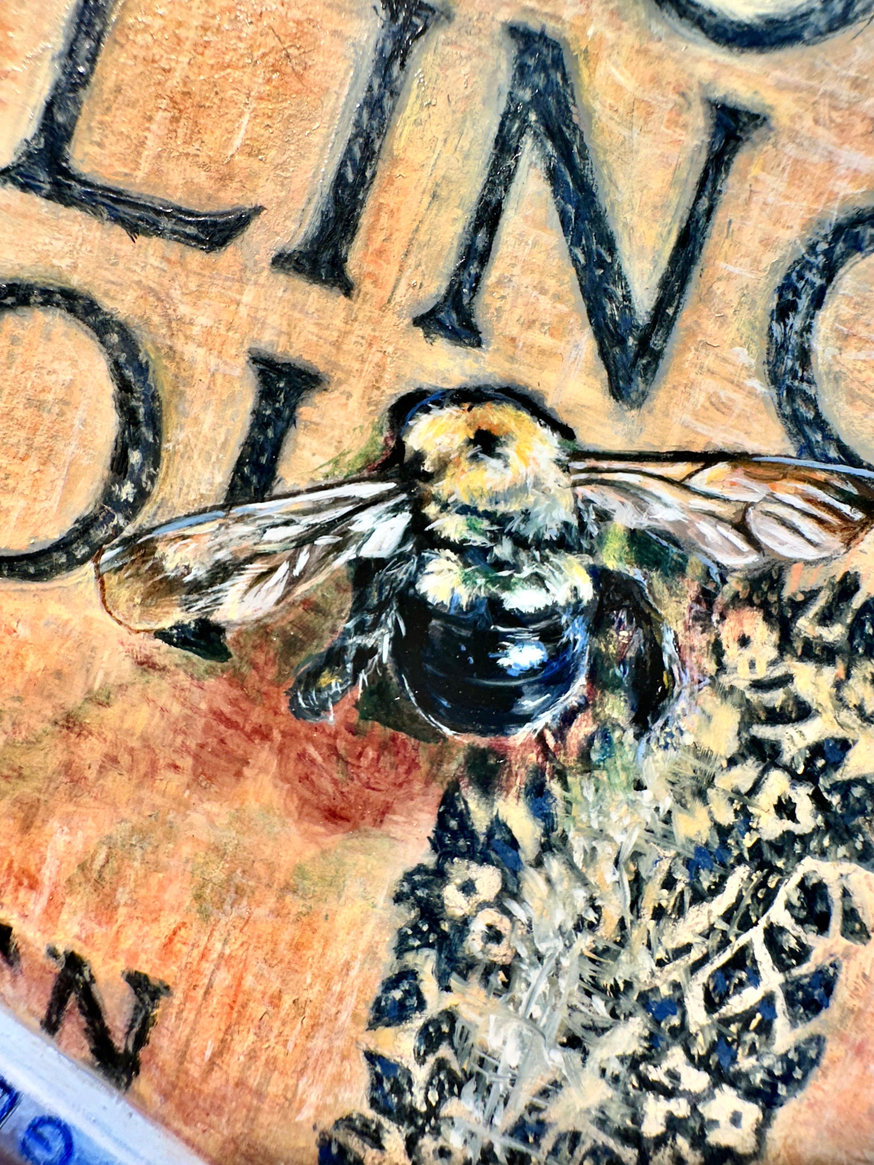 ¿Puedes utilizarlo en una frase? - Pintura Naturaleza Muerta, Abeja, Libro y Lápiz 1
