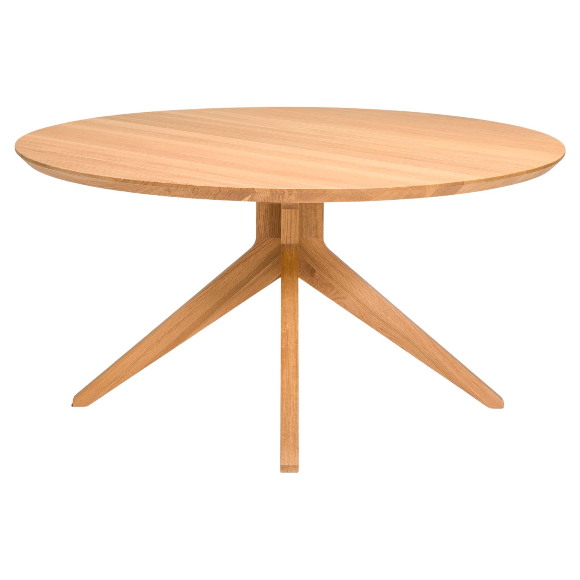 Matthew Hilton for Case Furniture Oak Cross Round Dining Table For Sale