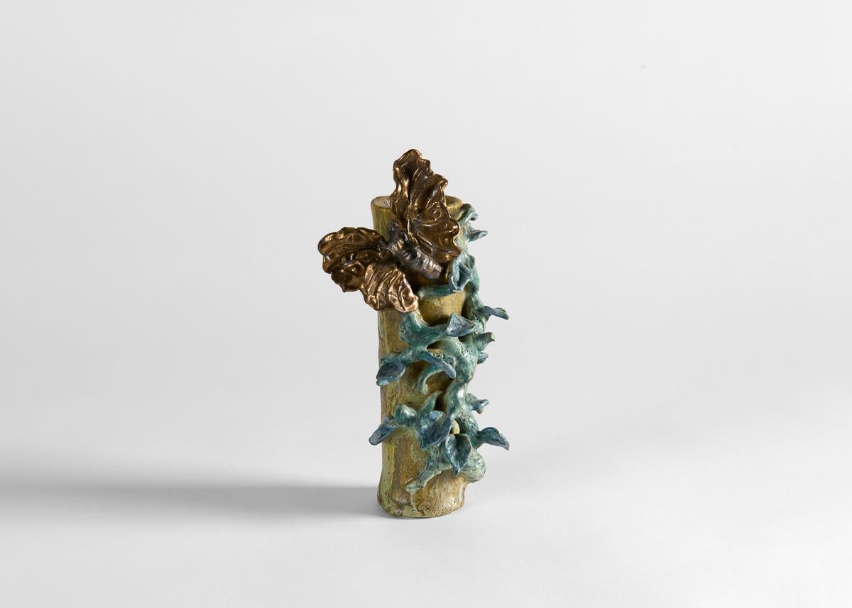 Matthew Solomon, Vase en céramique glacée bleue, verte et métallique, États-Unis, XXIe siècle. Bon état - En vente à New York, NY