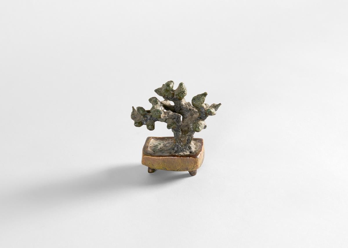 Contemporary glazed porcelain sculpture by Matthew Solomon. Unique piece, signed and dated.

Using fine porcelain and glazes he crafted himself, Matthew Solomon translated the unruly beauty of nature into works both large and small—sublime