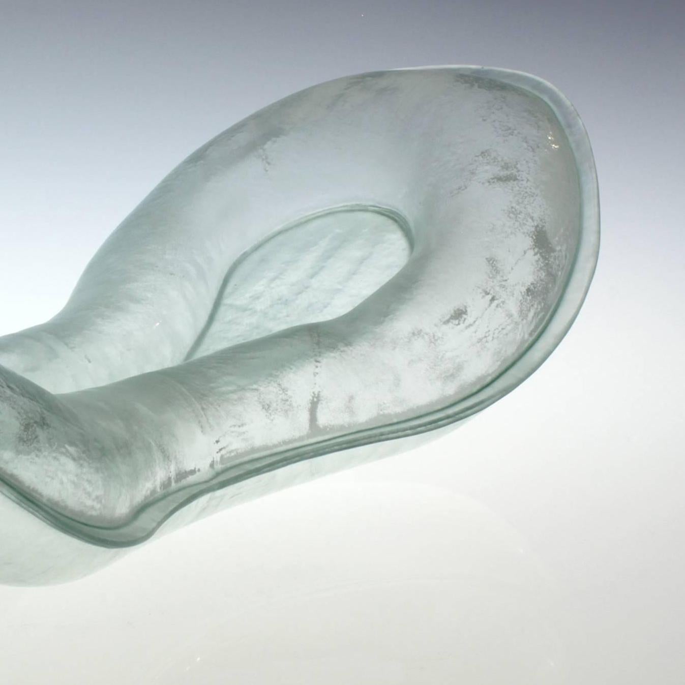  Matthew Szösz, Amplexus, 2018, glass - Contemporary Sculpture by Matthew Szosz