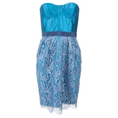 Matthew Williamson Mini Abito in pizzo senza spalline blu taglia M.