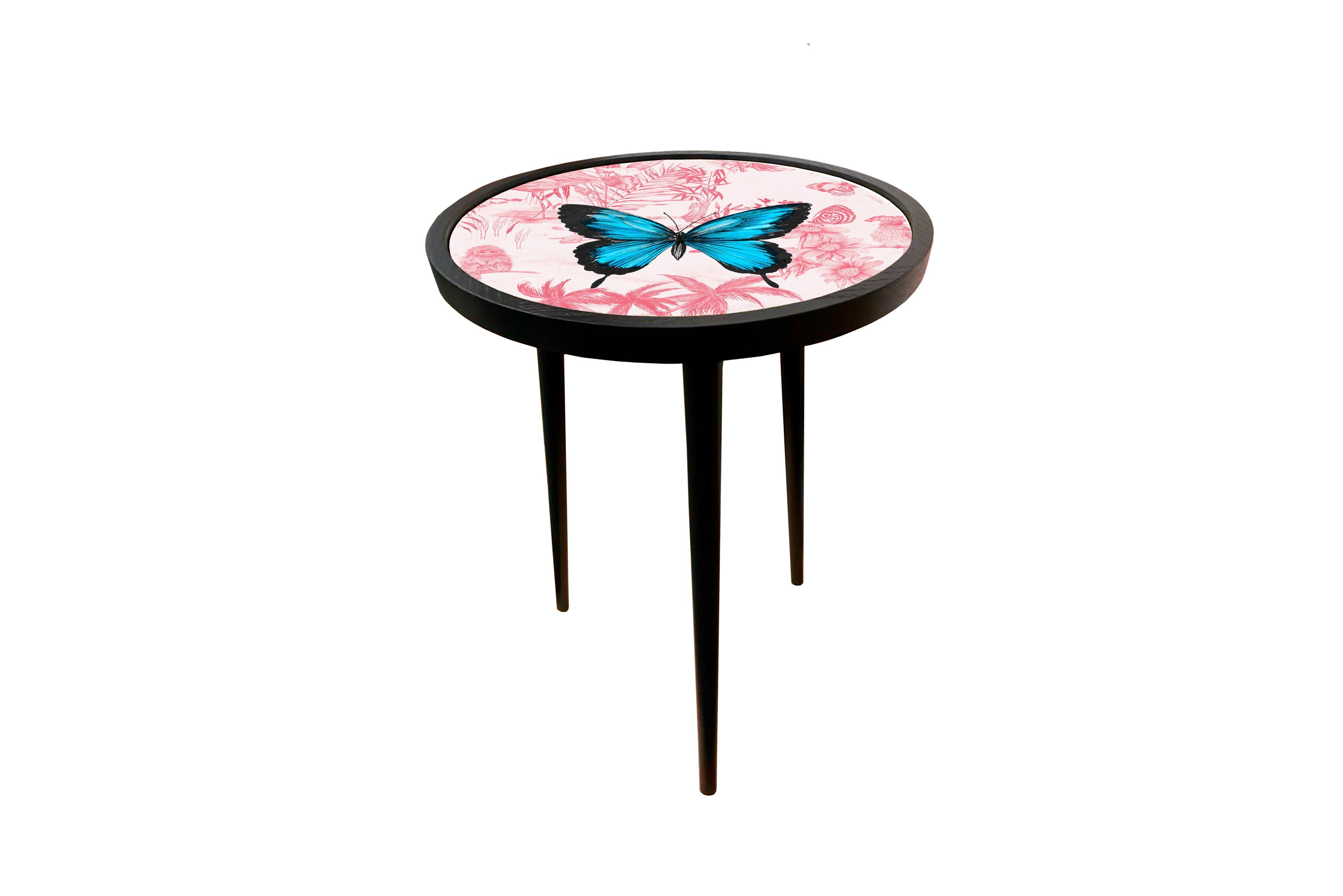 Large Fine Upholstered Side Table  In New Condition For Sale In London, GB
