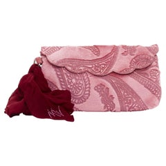 Bolso de mano tipo clutch de seda con cristales y pelo de becerro cortado con láser, de color rosa, de Matthew Williamson