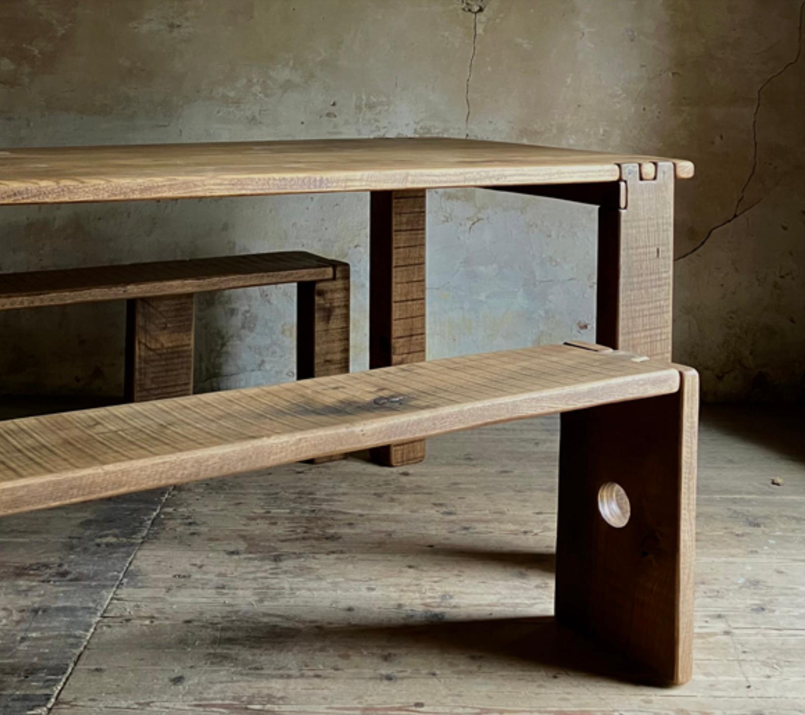 Chêne Table à manger Matthias Biberon en chêne 2024 en vente