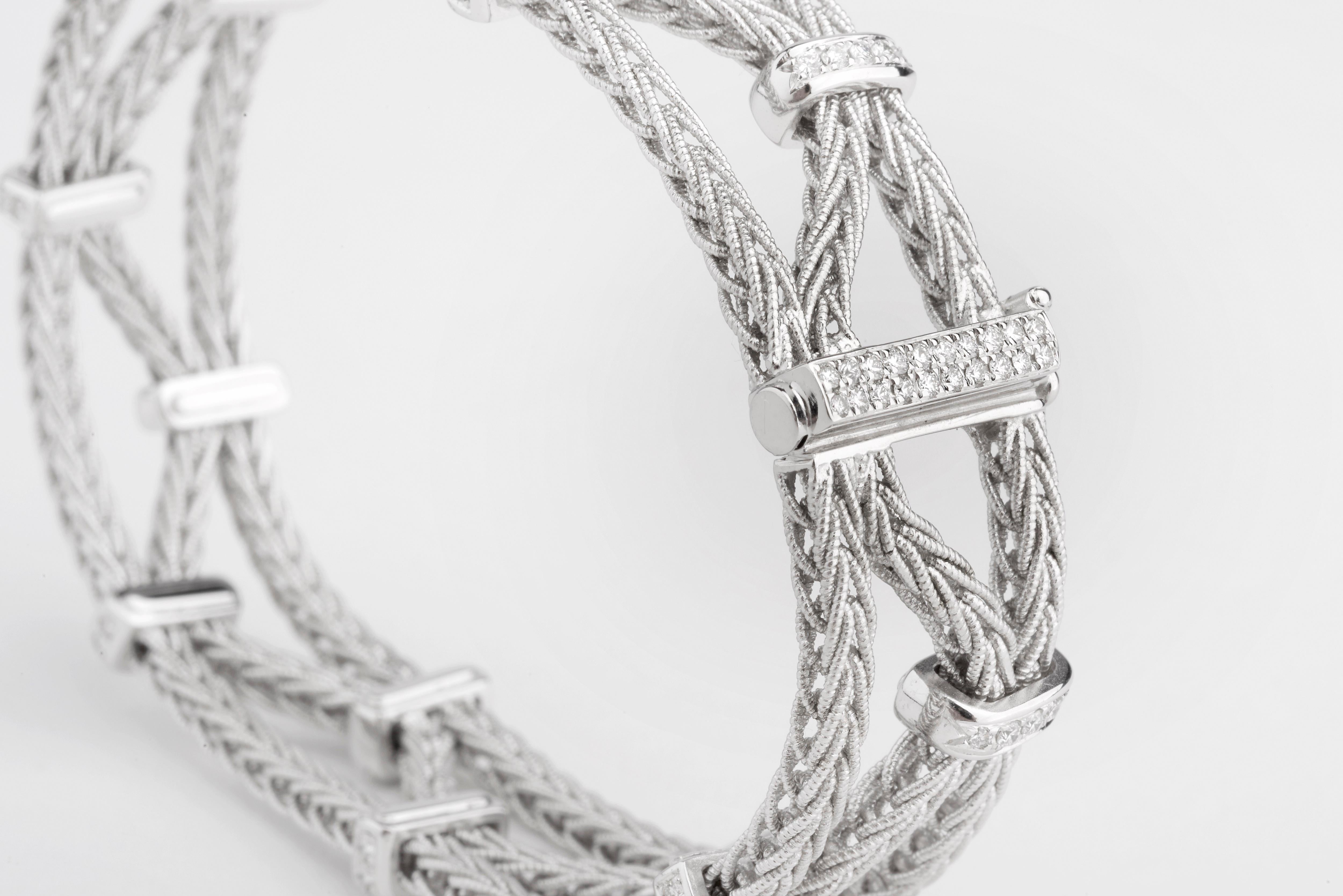 Matthia's & Claire - Bracelet de diamants tressés en or blanc 18 carats de type 