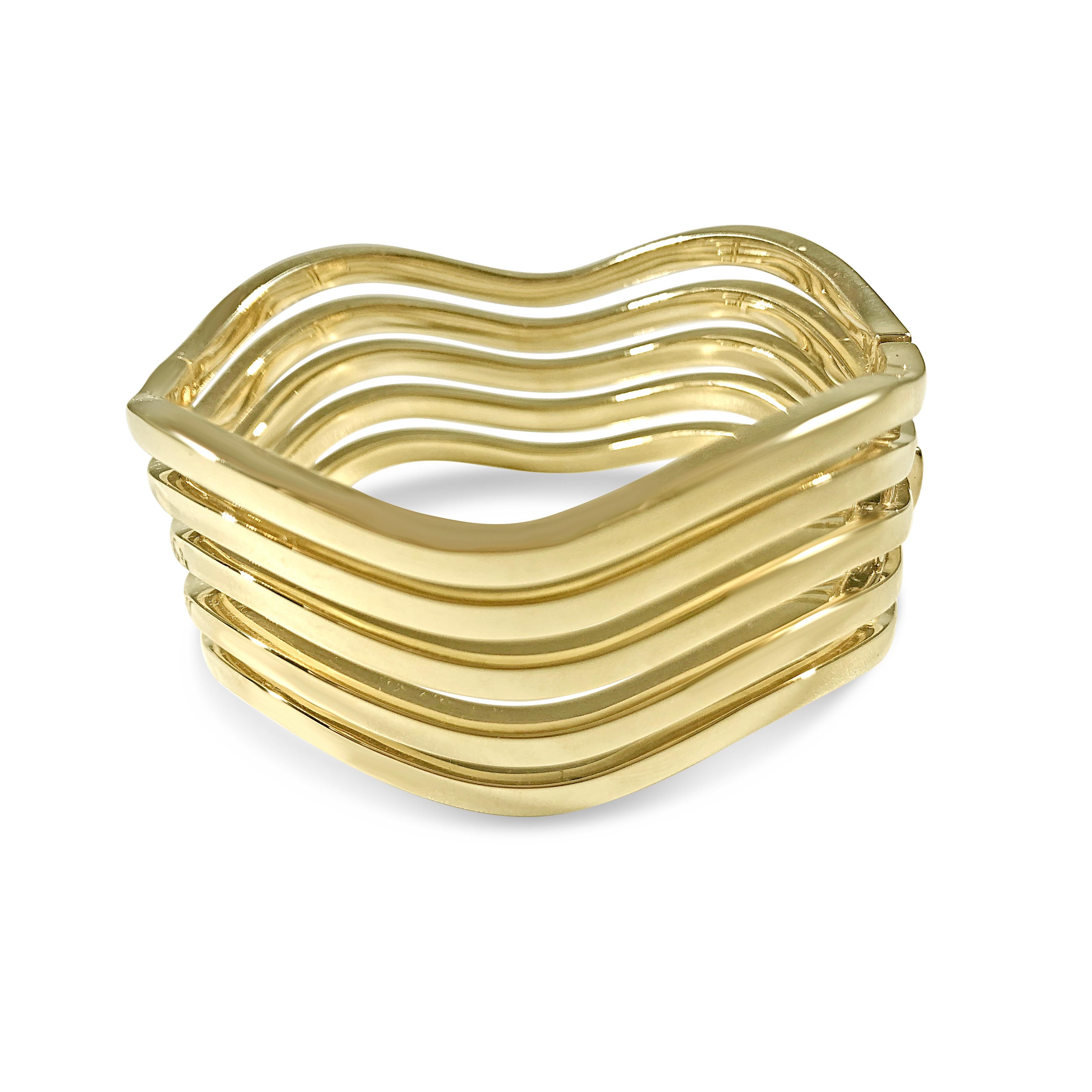 Modernist Matthia's & Claire 18k Yellow Gold Three-Row Wave Bangle For Sale