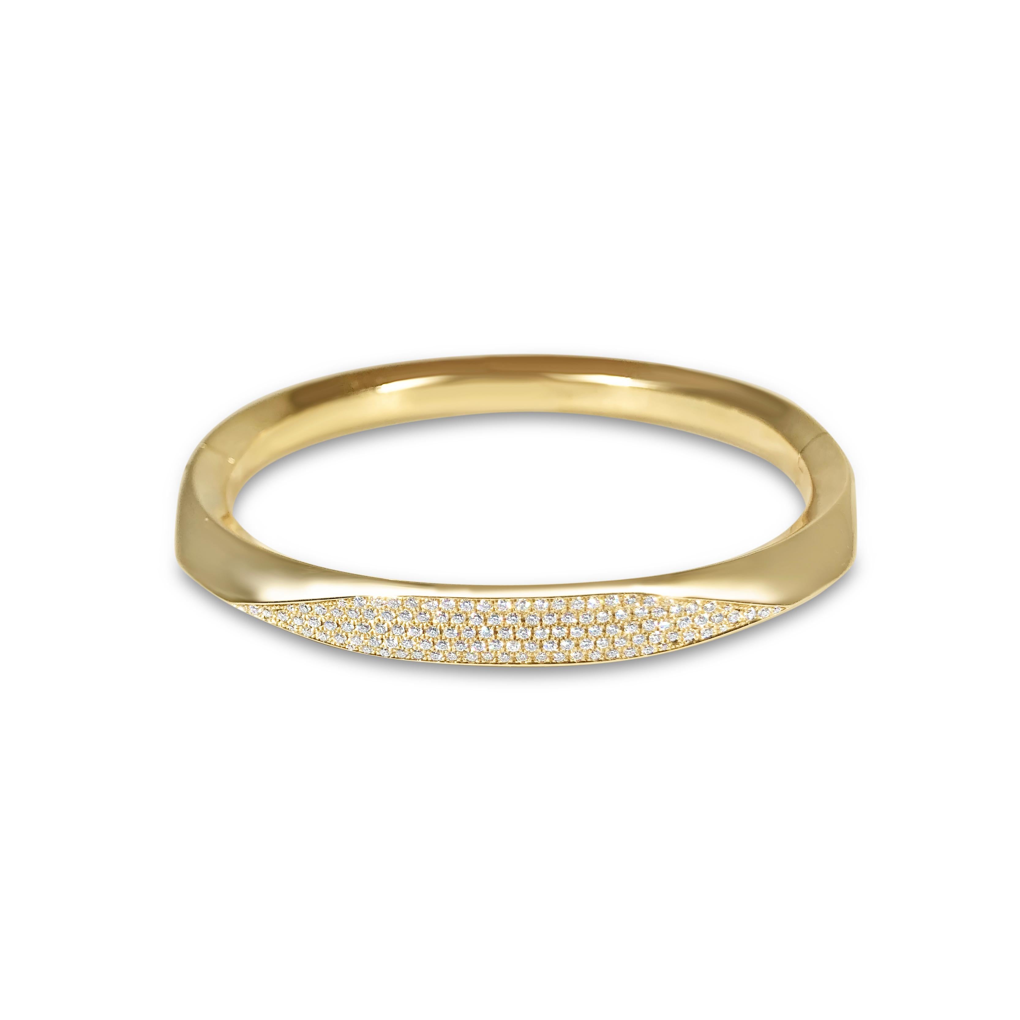 Specifications:
- 18kt Yellow Gold
- Handcrafted in Switzerland
- Customization, made-to-order available in precious stone type, precious metal type, and size 
 (prices may vary)
- Style #: 1614 D BR.0.84

All items on the site are in stock and