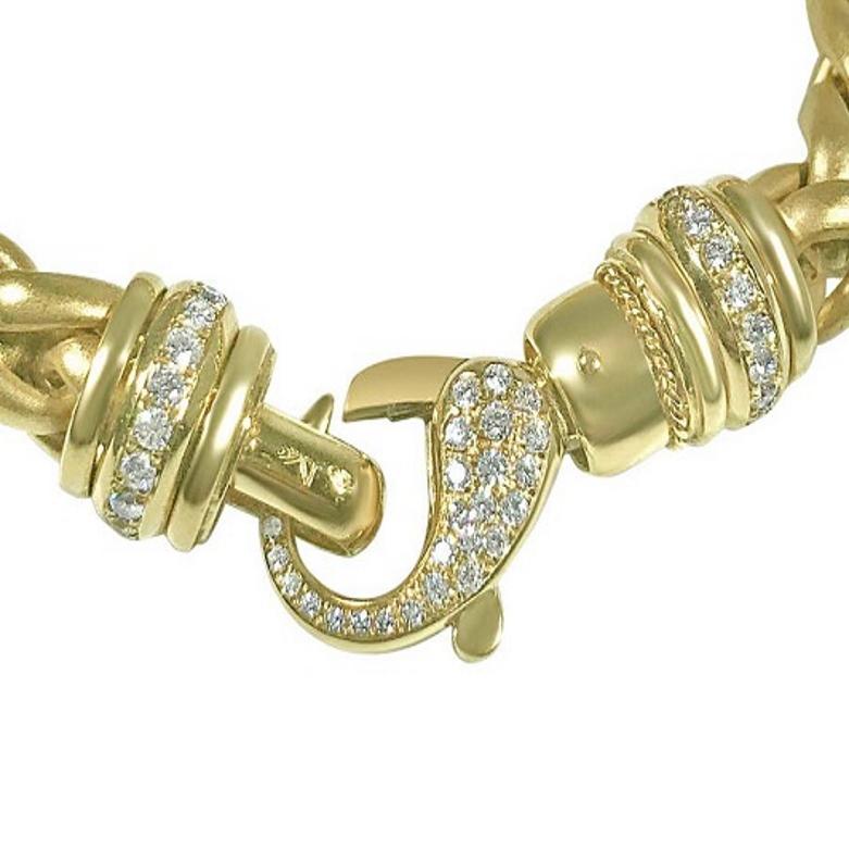 Matthia's & Claire Etrusca Armband aus 18 Karat Gelbgold mit Karabinerverschluss aus Diamant (Modernistisch) im Angebot