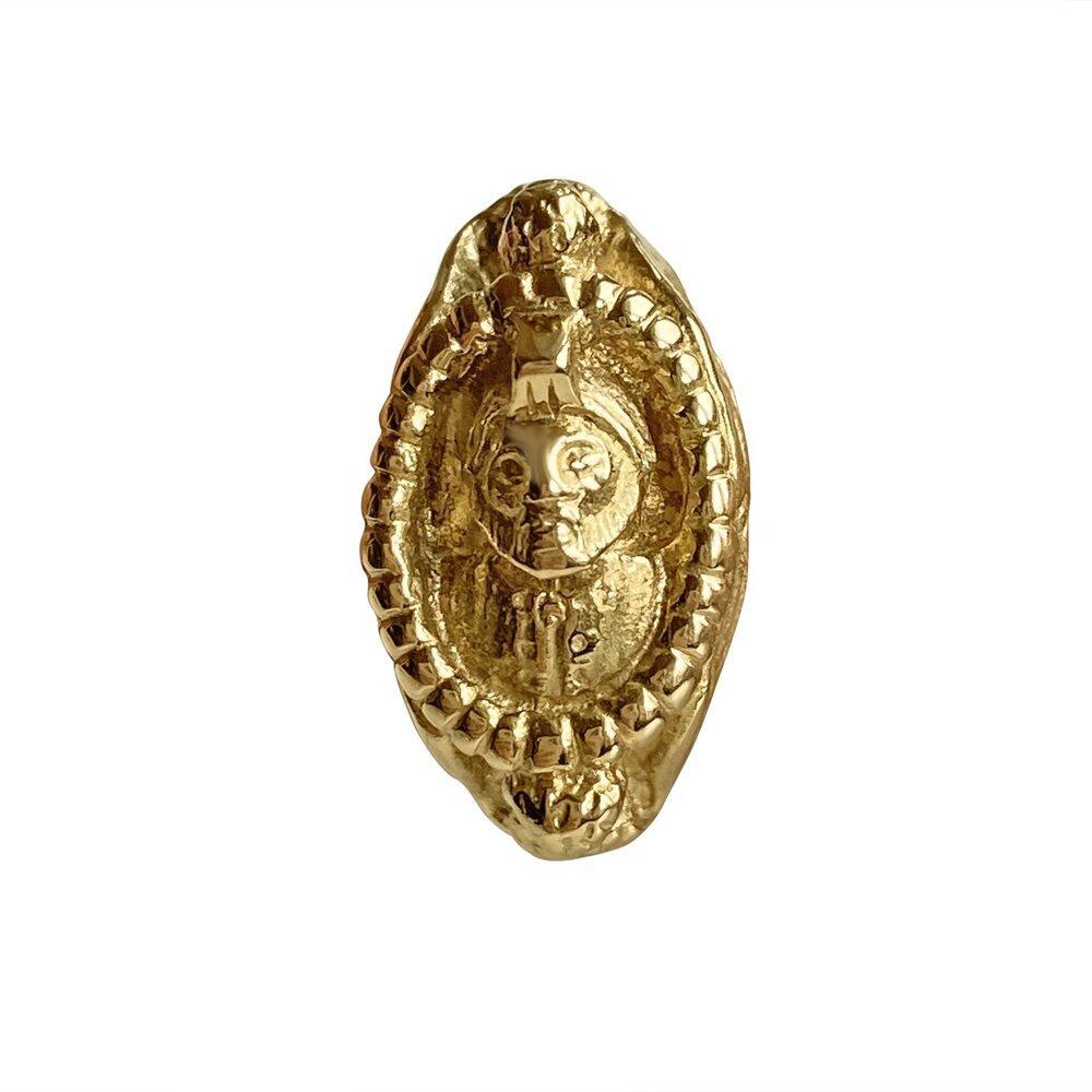 Matthia's & Claire 18k Yellow Gold Signet Ring Bearing The Crest Of A Soldier With A Falcon

The Etruscans are recognized around the world for the mastery of their goldsmiths. Since the founding of their society, the Etruscan civilization has