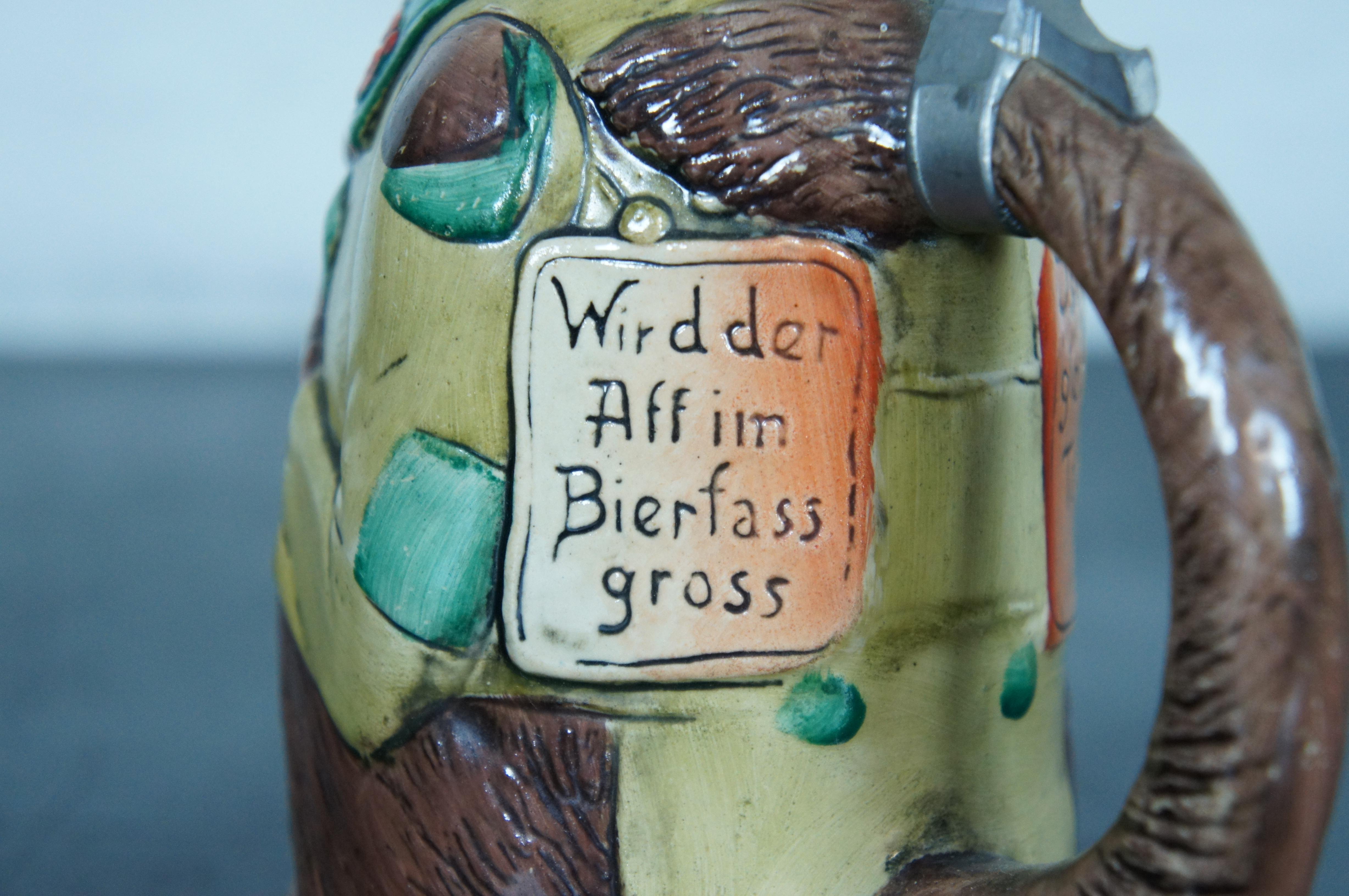 Céramique Matthias Girmscheid Rare couvercle en céramique allemande figurative à caractère de singe en vente