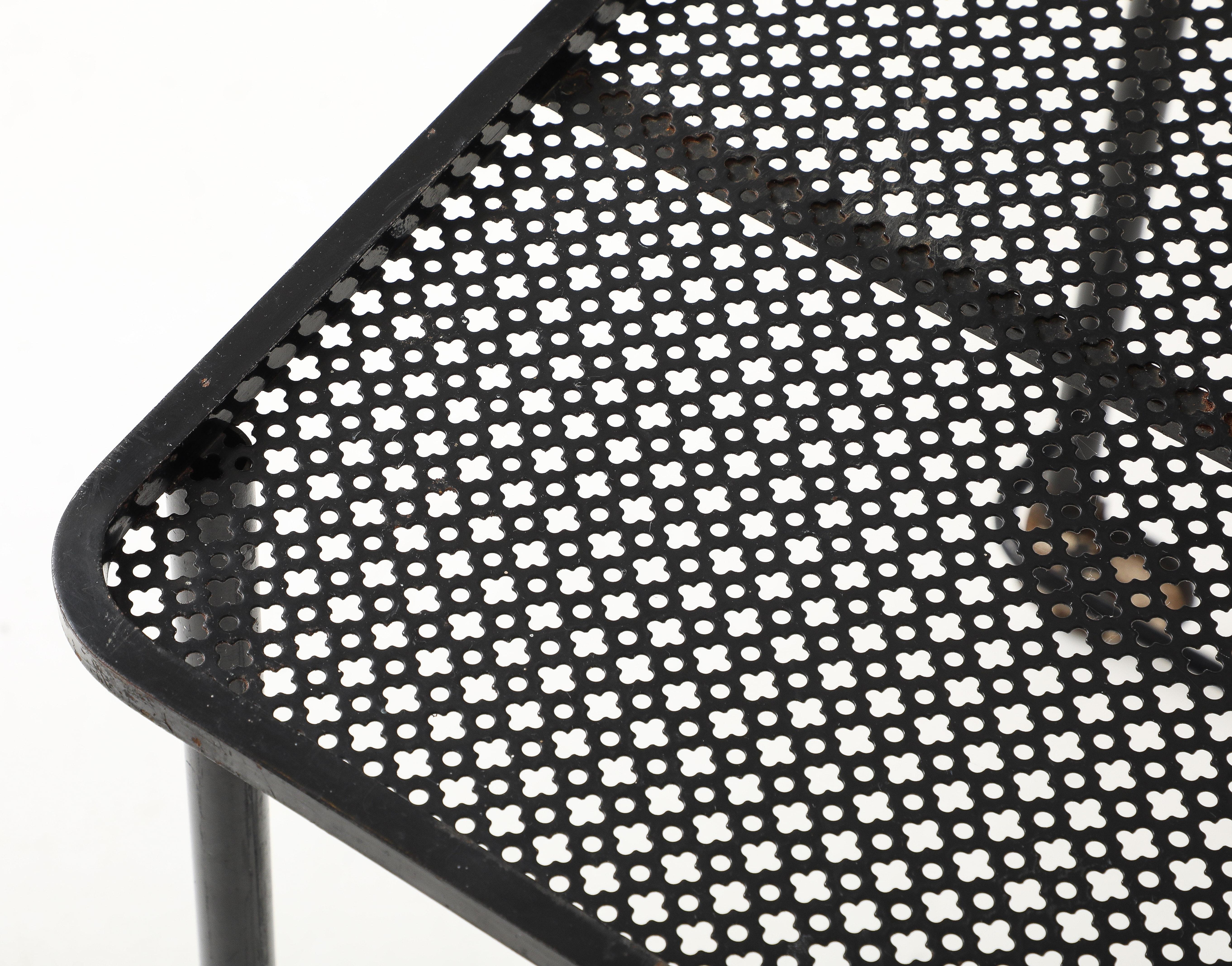 Mid-Century Modern Matthieu Matégot Bar Cart  Table à rouleaux, vers 1950 en vente