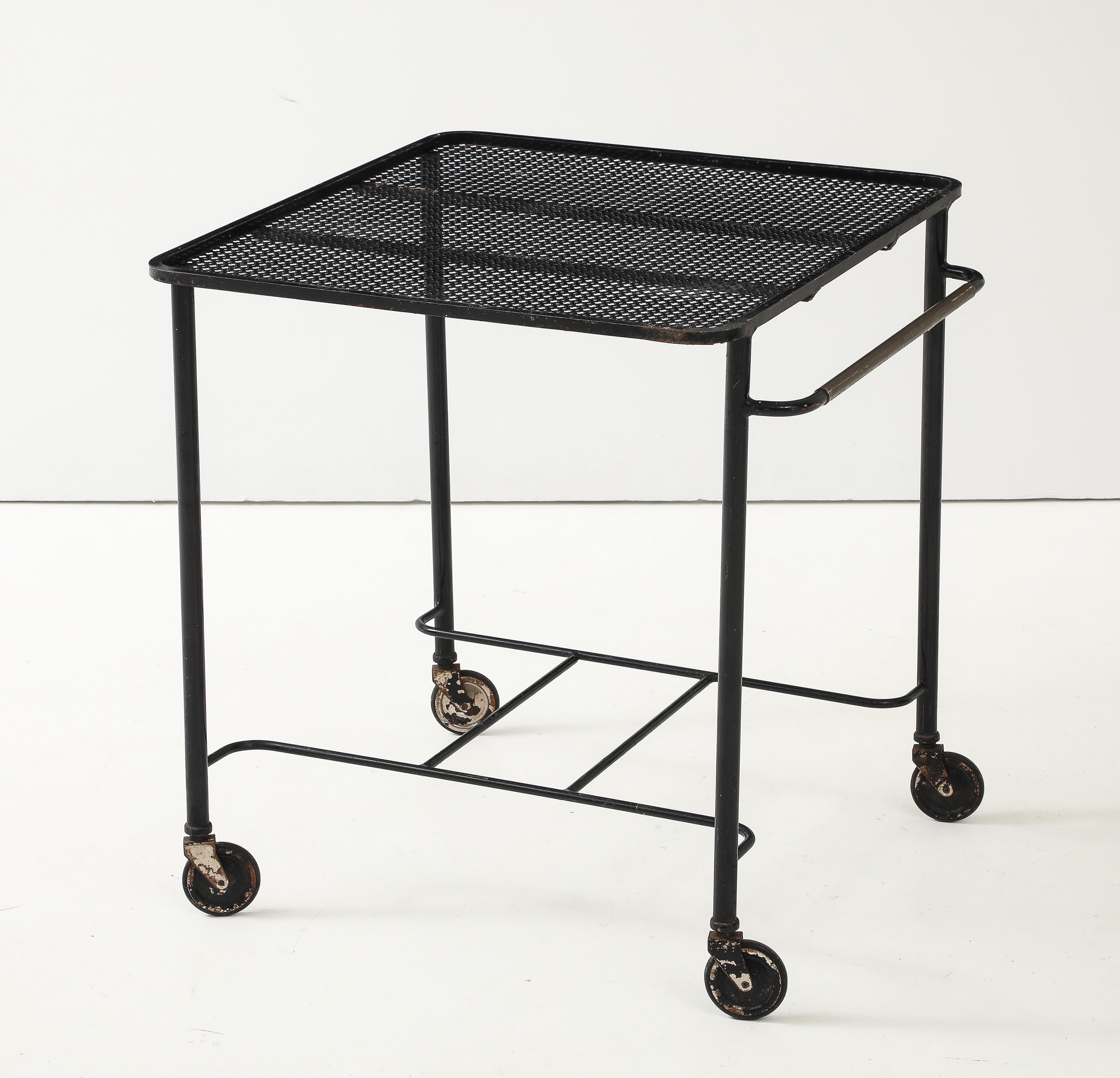 Milieu du XXe siècle Matthieu Matégot Bar Cart  Table à rouleaux, vers 1950 en vente