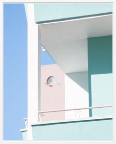N°14, Serie Illusionen von Matthieu Venot - Architekturfotografie, gerahmt