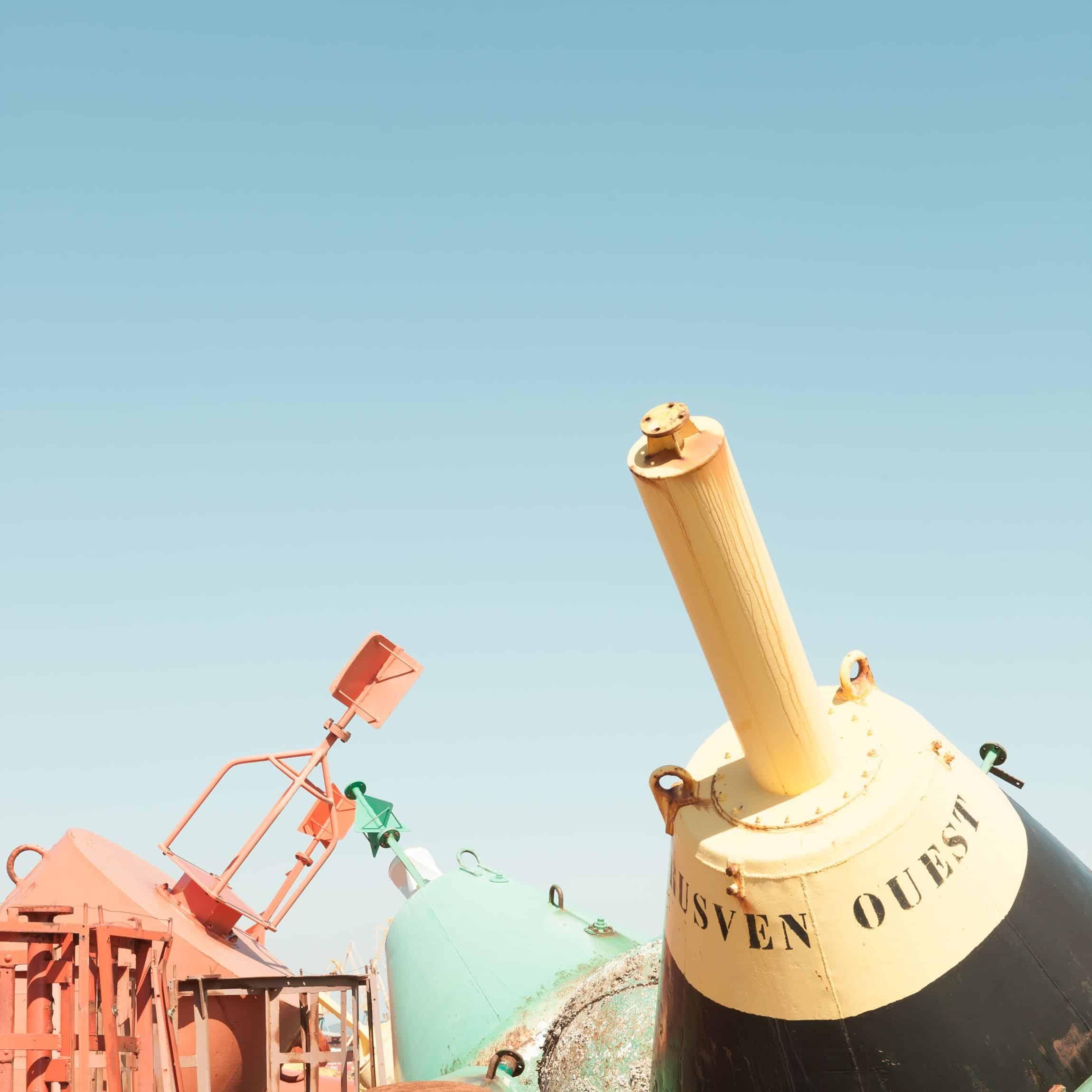 Sin título X, serie Nautilus Urbano, es una fotografía en edición limitada del artista contemporáneo Matthieu Venot.

Esta fotografía se vende sin enmarcar como impresión únicamente. Está disponible en 3 dimensiones:
*30 cm x 30 cm (11,8" × 11,8"),