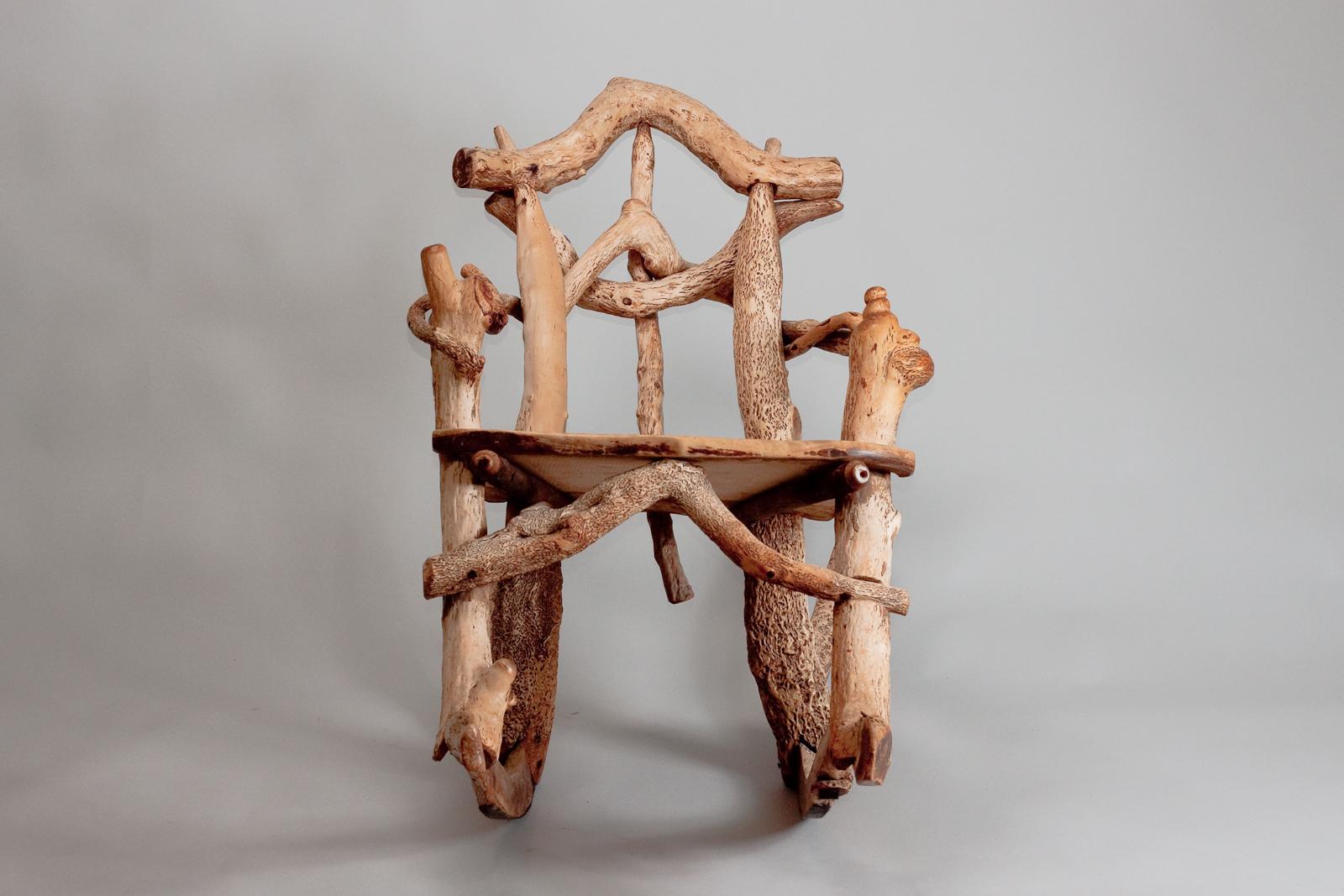 Arts and Crafts Matti Savijärvi, Finnish 1920s Rocking Chair Made of Roots For Sale