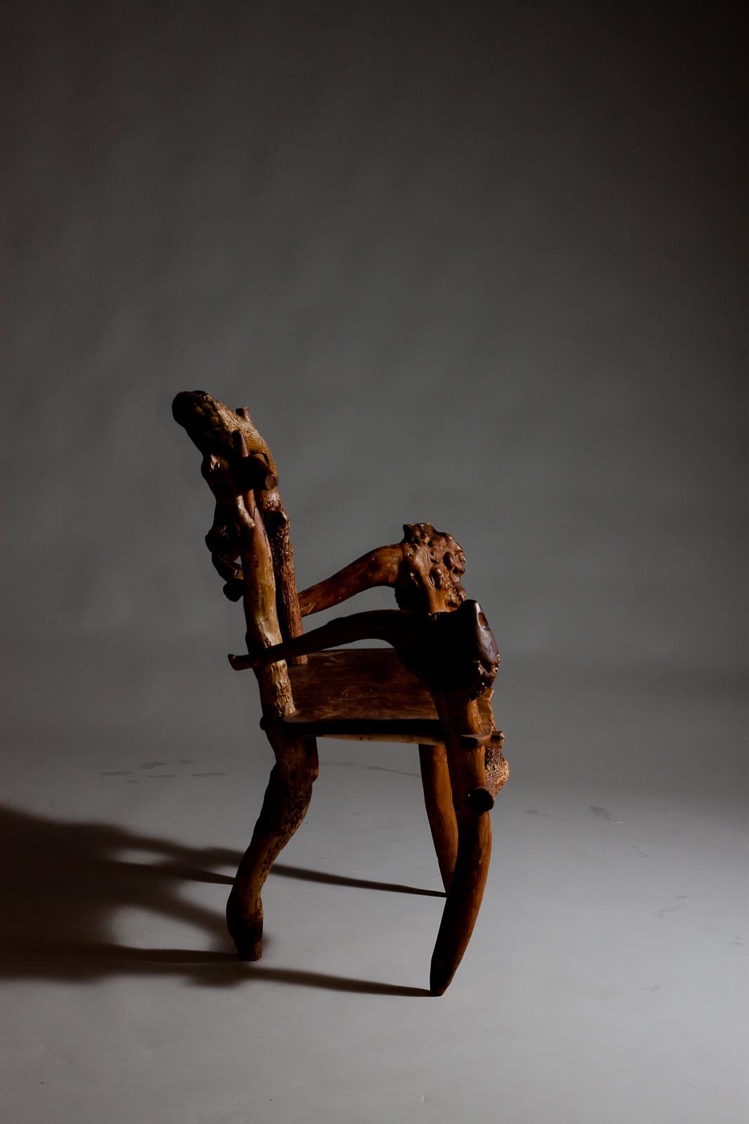 Matti Savijärvi, Finnish 1920's unique root chair In Good Condition For Sale In Turku, Varsinais-Suomi