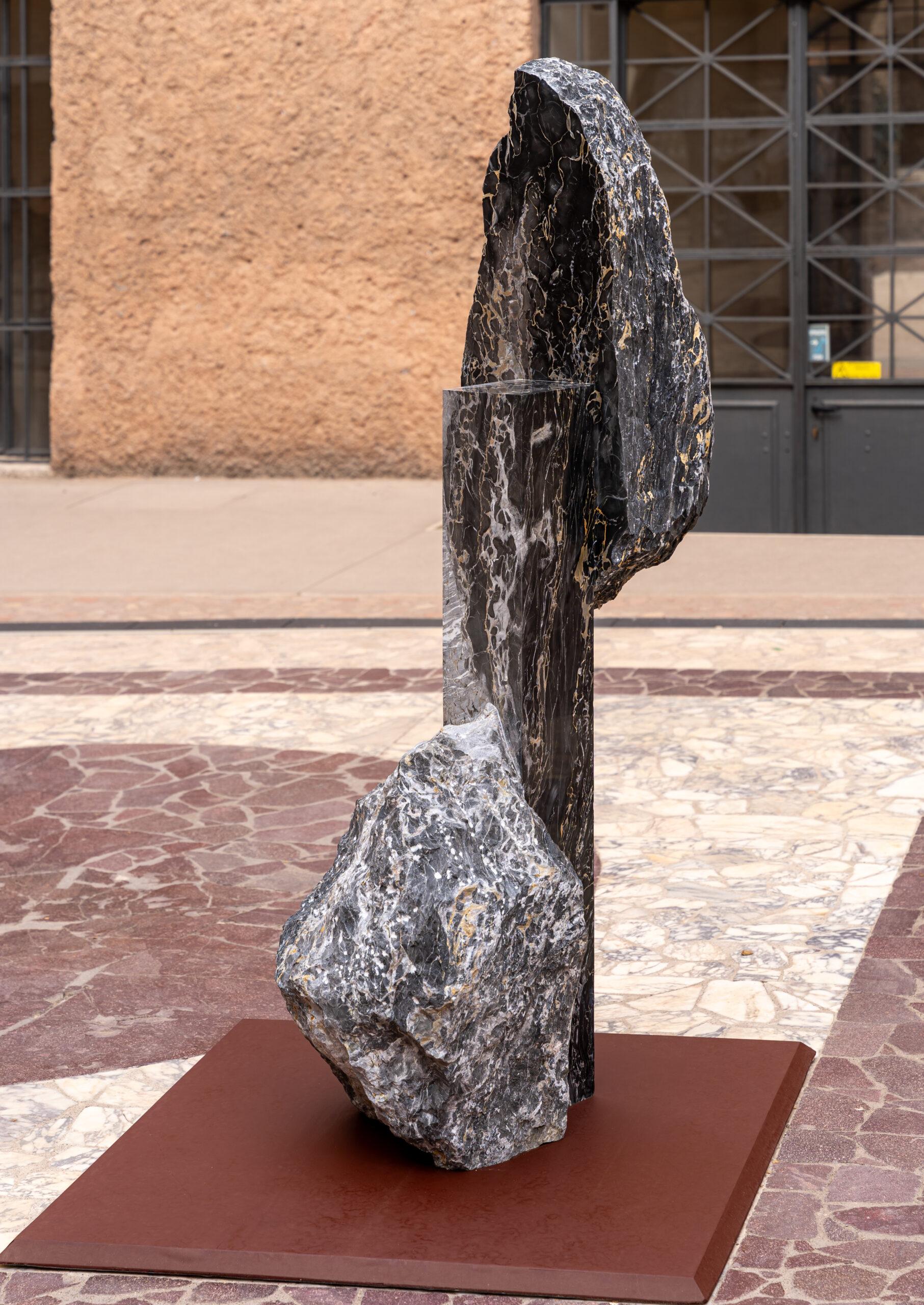 Korè-Portovenere Portoro is a unique monumental sculpture by contemporary artist Mattia Bosco. This sculpture is made of Portovenere Portoro marble, dimensions are 164.5 × 45 × 79 cm (64.8 × 17.7 × 31.1 in). 

This piece is a part of a collection of