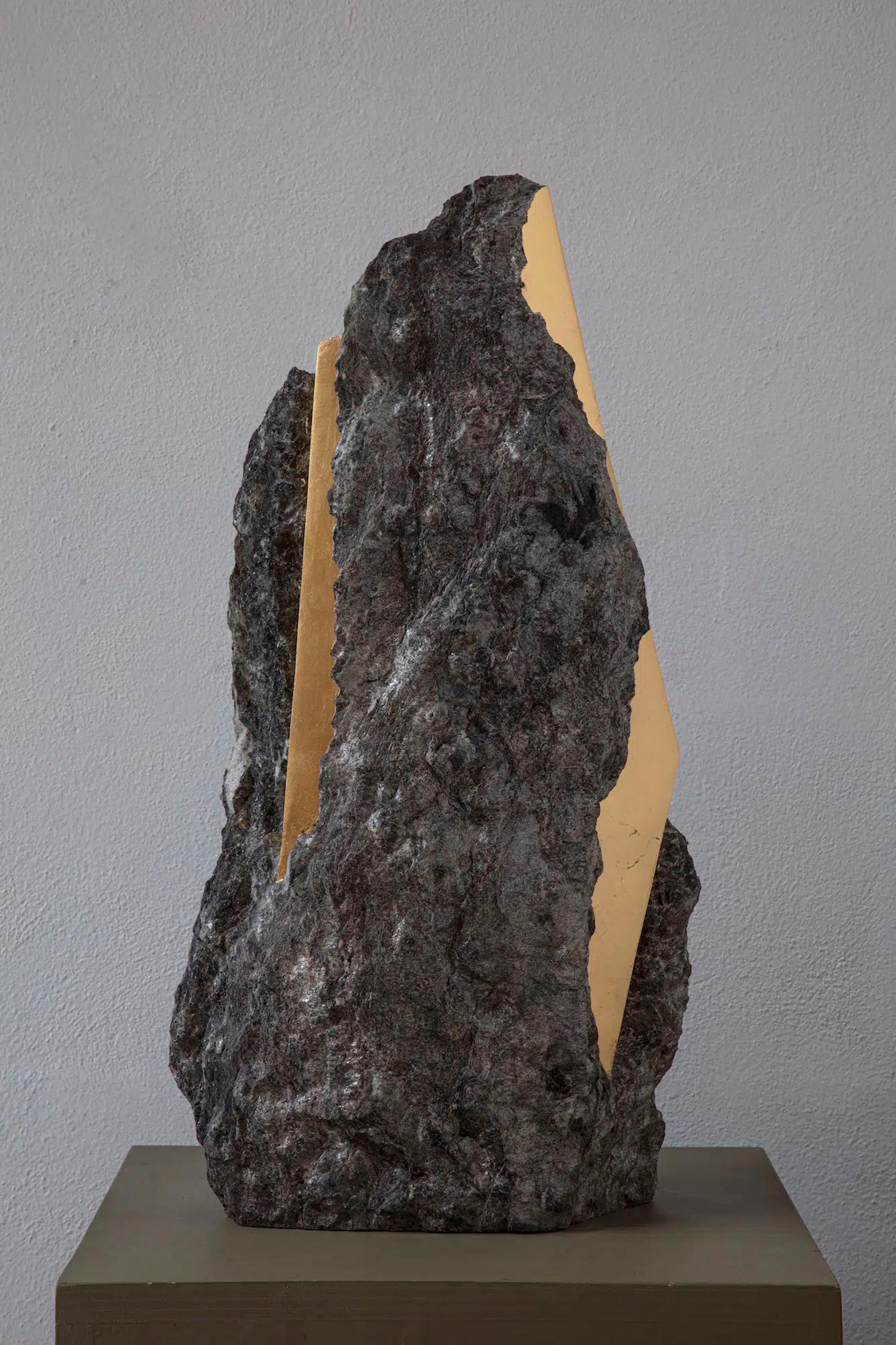Sezione Aurea 2024-023 by Mattia Bosco - Marble and gold leaf sculpture, rock