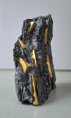 Sezione Aurea 55-2020 by Mattia Bosco - Marble and gold leaf sculpture