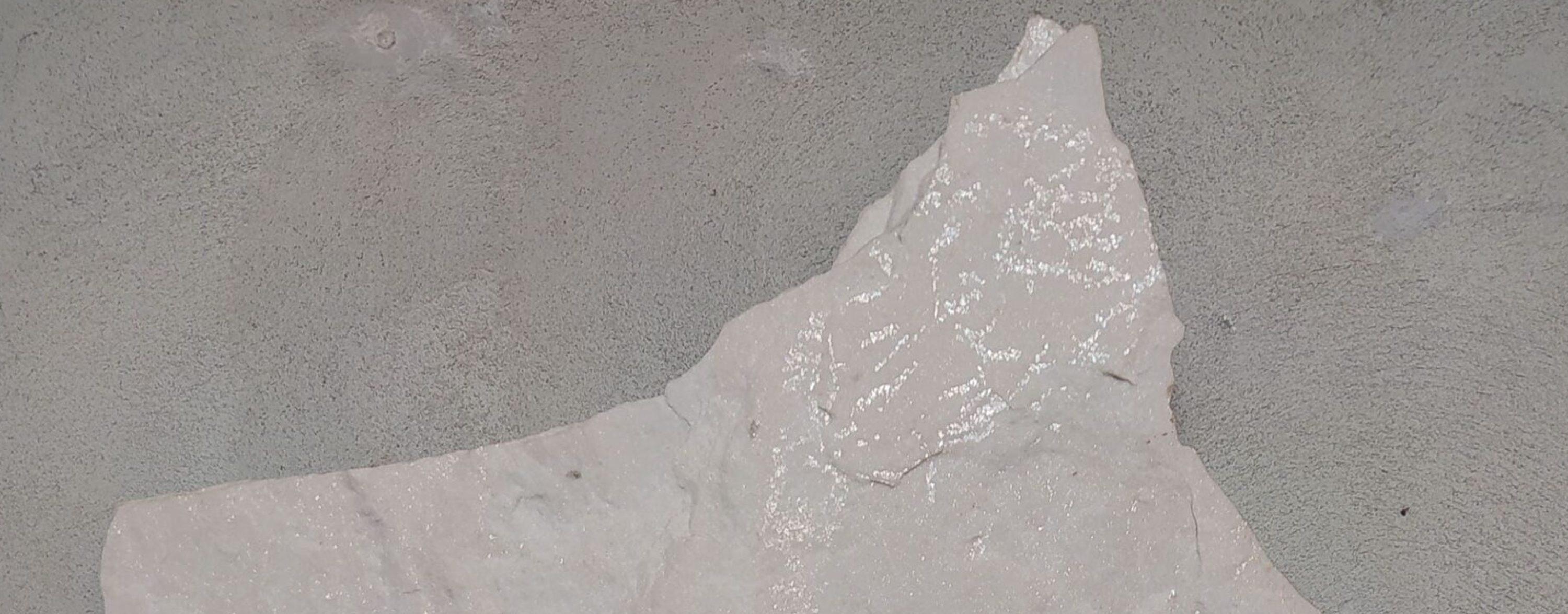 Sezione Aurea A7 by Mattia Bosco - Marble and gold leaf abstract wall sculpture For Sale 3