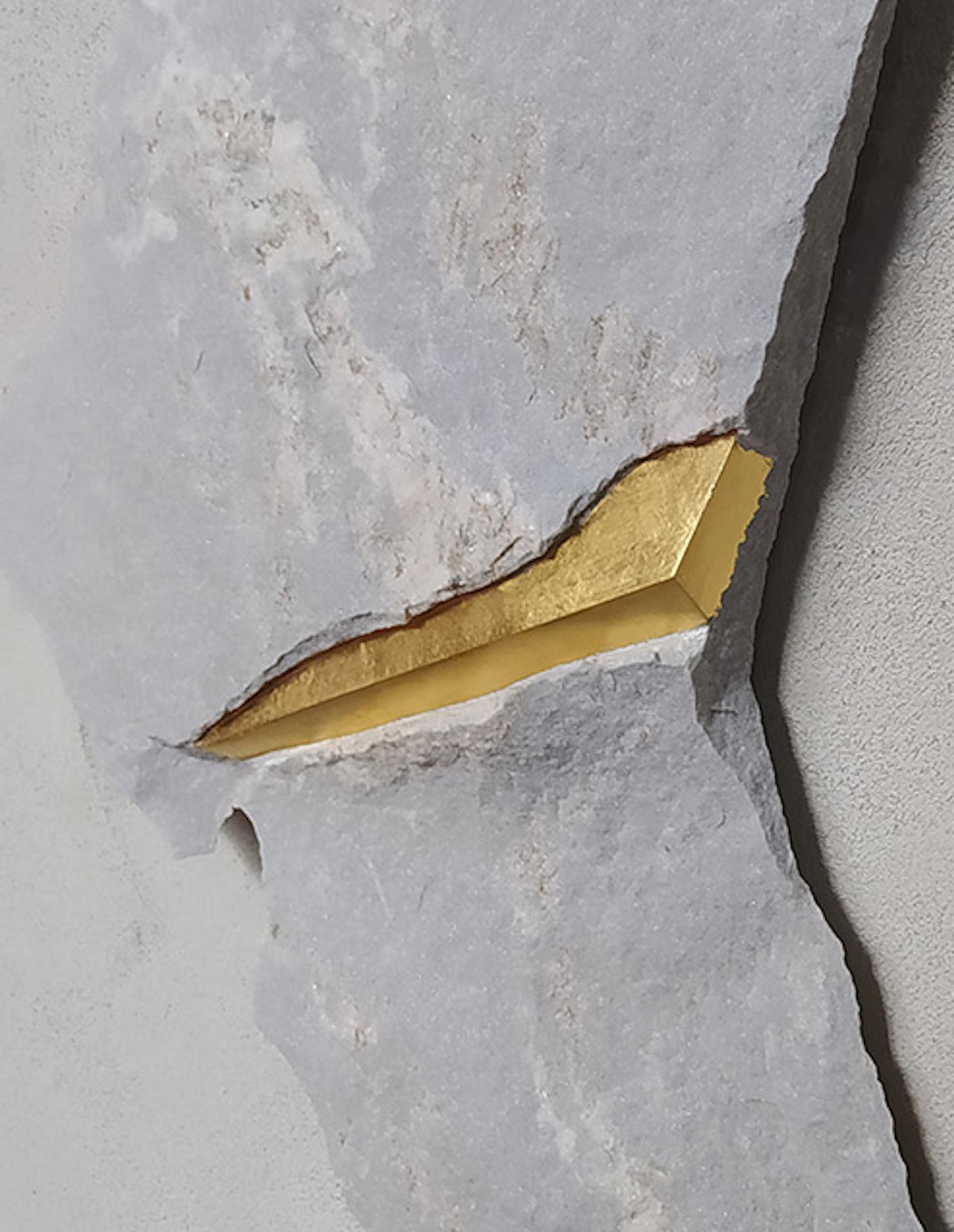 Sezione Aurea A9 by Mattia Bosco - Marble and gold leaf wall sculpture, abstract For Sale 3