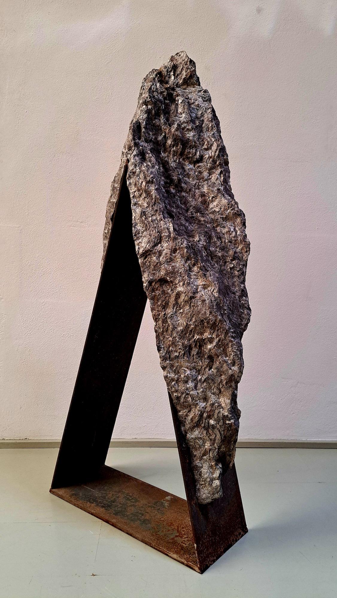 Stonegate 8 by Mattia Bosco - Abstract sculpture, Palissandro marble, grey tones For Sale 7