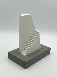 Architektonische Staircase-Skulptur aus Beton und Gips, 2021 – „Mur“