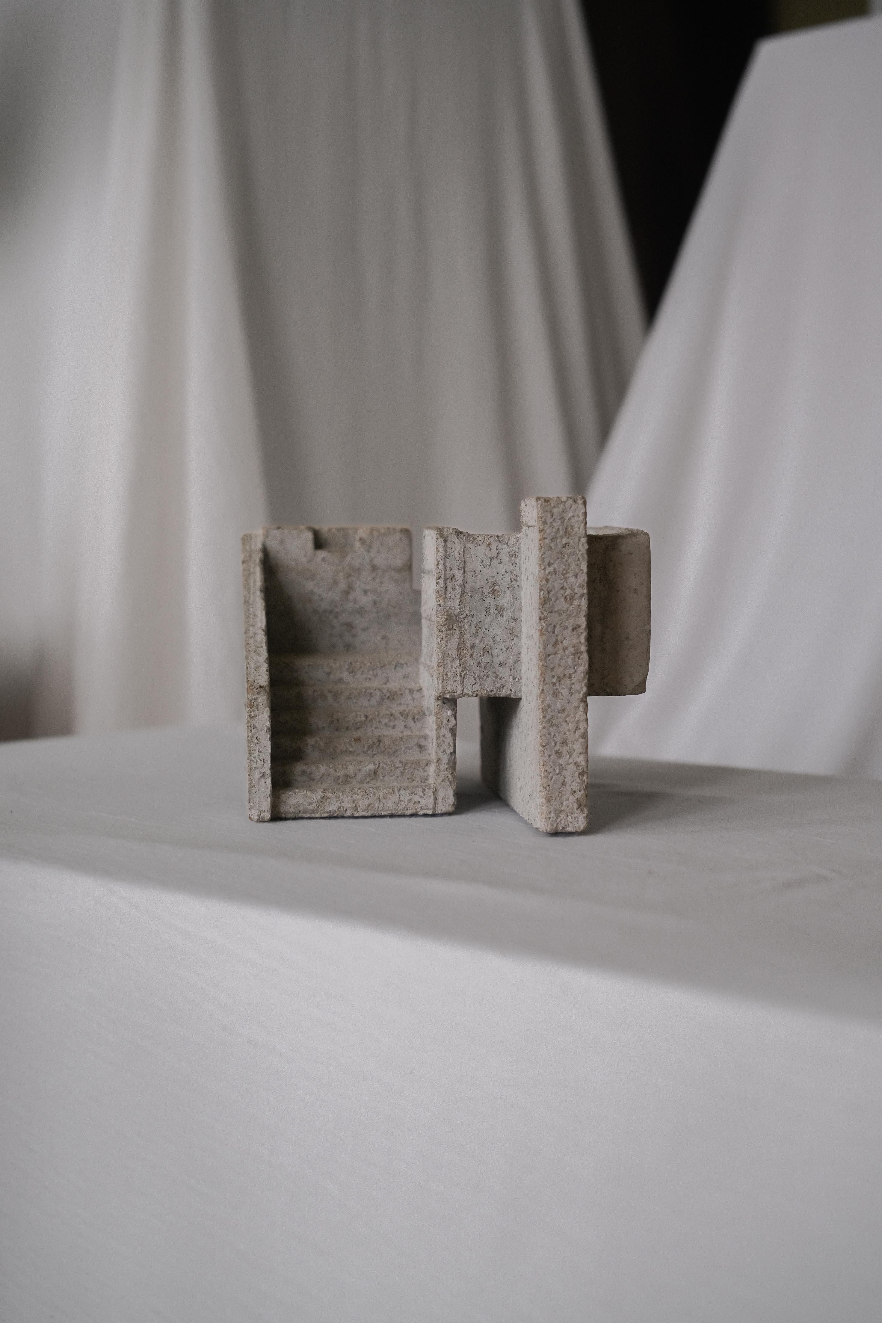 Architektonische Beton-Staircase-Skulptur, 2021 – „Escalier droite droite“ im Angebot 2