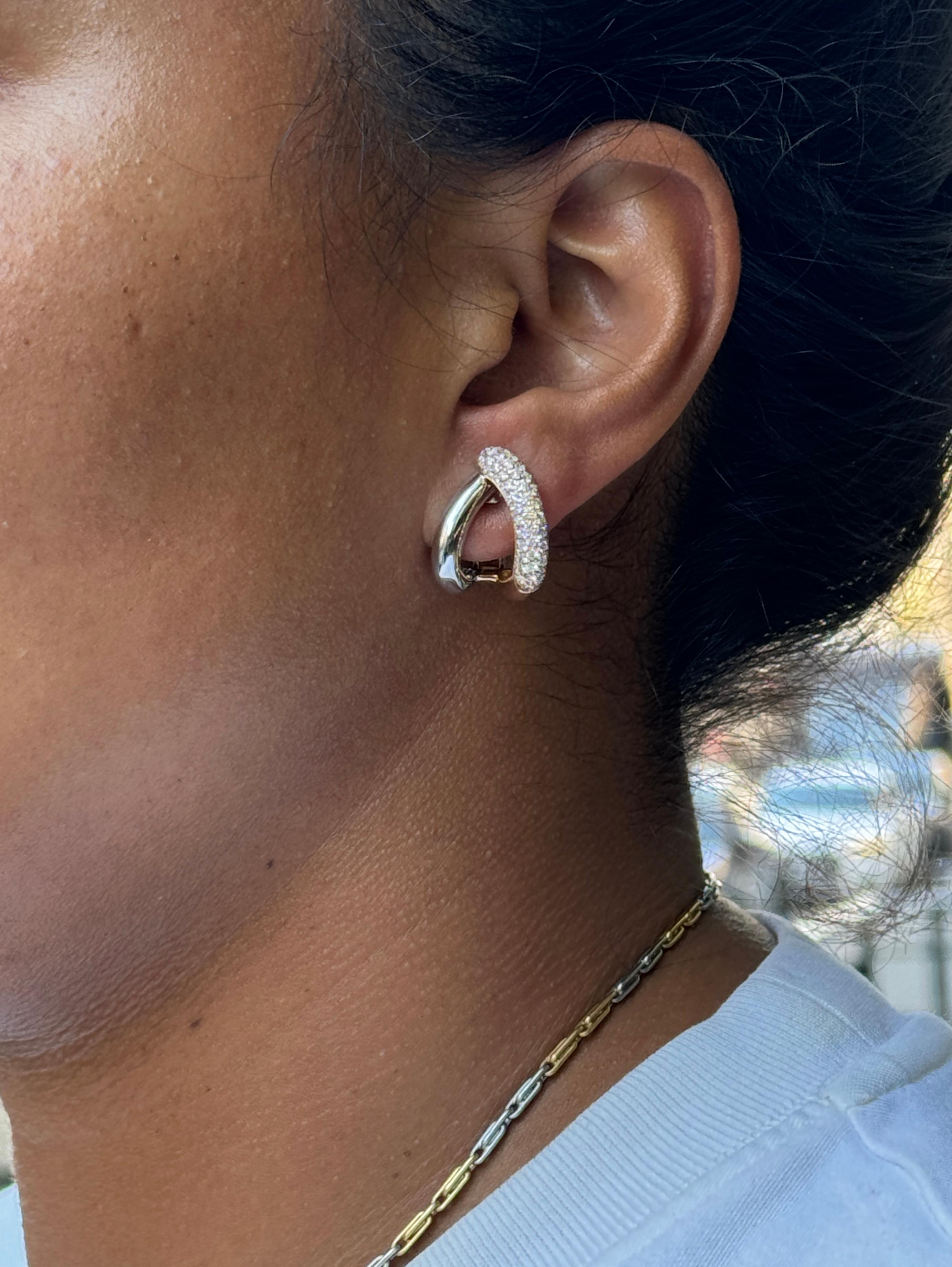 Brilliant Cut Mattioli Diamond 18 Carat Rose and White Gold Split Half-Hoop Earrings For Sale